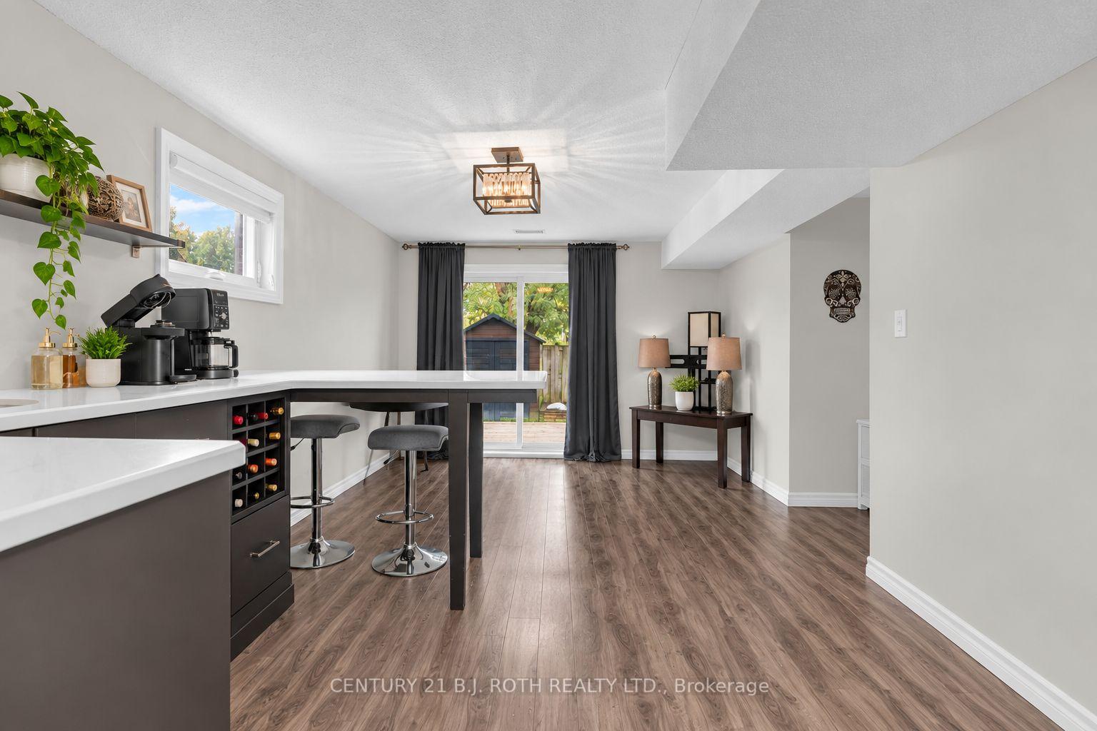Photo 22 of 237 Pringle Drive, Barrie, Edgehill Drive — HOMEH