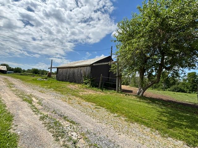Photo 17 of 224 Christiani Road, Quinte West, Murray Ward — HOMEH