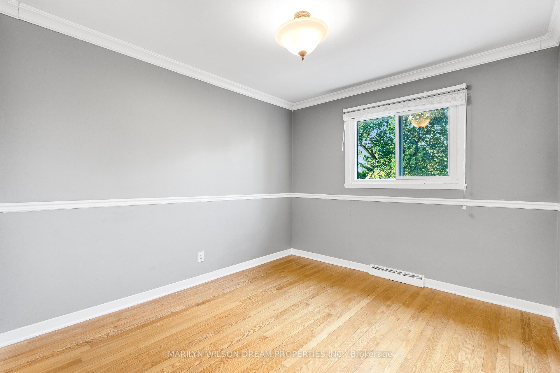 Photo 15 of 436 Beach Avenue, Cornwall, Cornwall — HOMEH