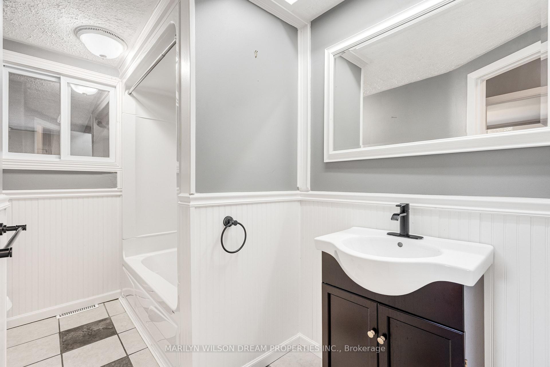 Photo 18 of 436 Beach Avenue, Cornwall, Cornwall — HOMEH