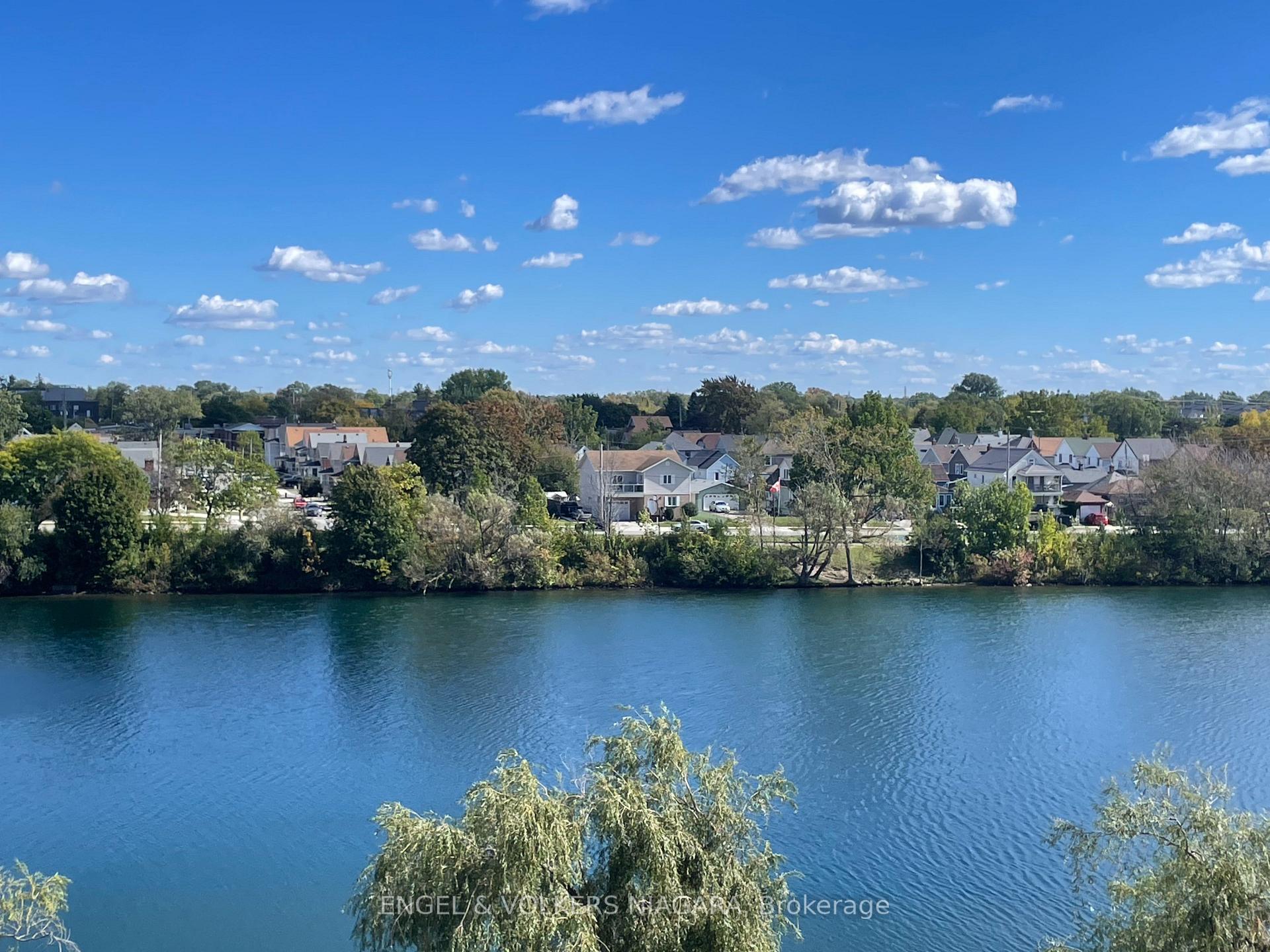 Photo 9 of Unit 528, 350 Prince Charles Drive S, Welland, Broadway — HOMEH
