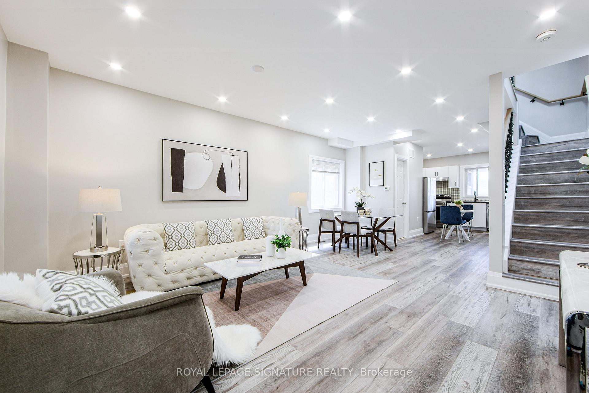 Photo 4 of 19 Schell Avenue, North York, Briar Hill-Belgravia — HOMEH