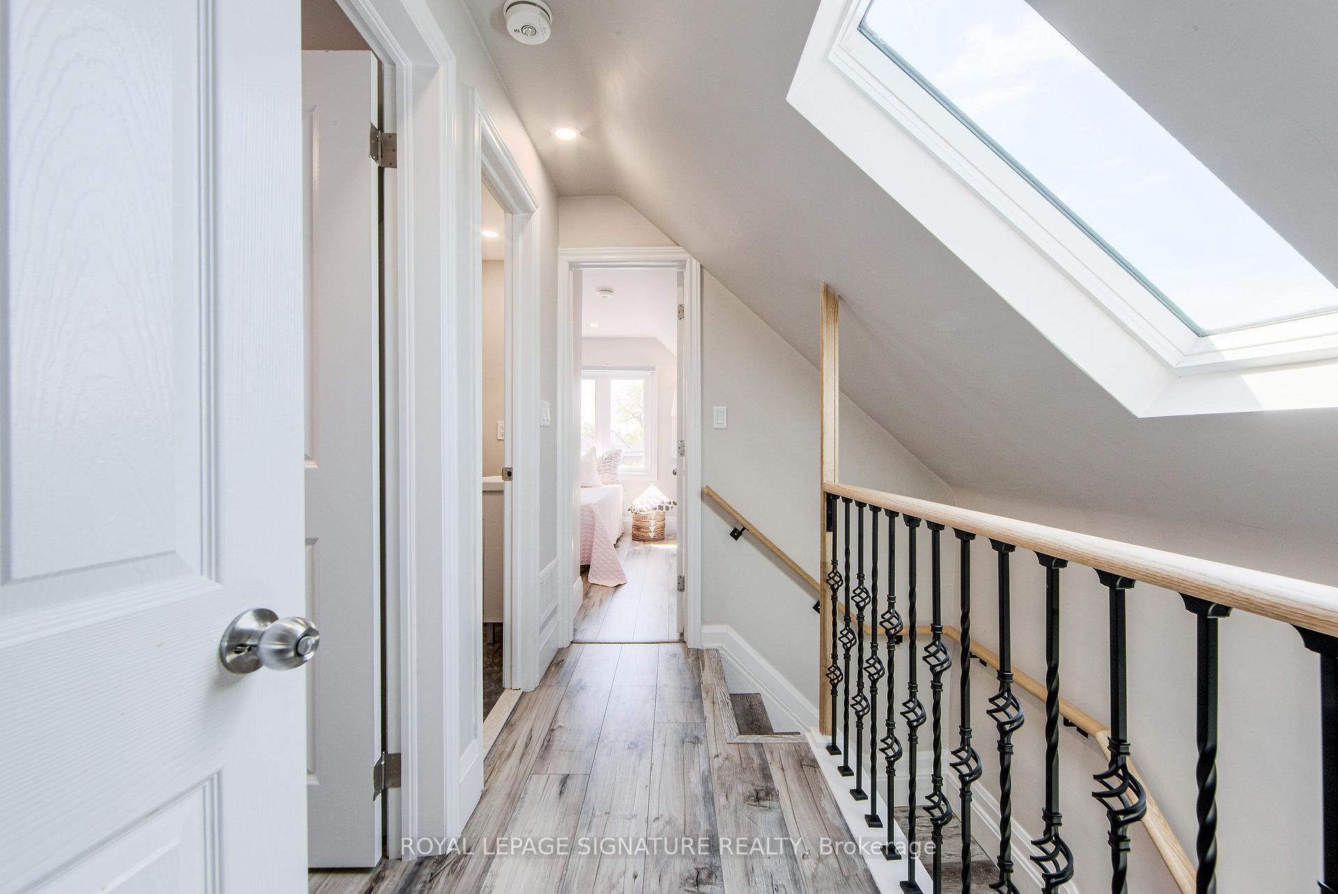 Photo 13 of 19 Schell Avenue, North York, Briar Hill-Belgravia — HOMEH