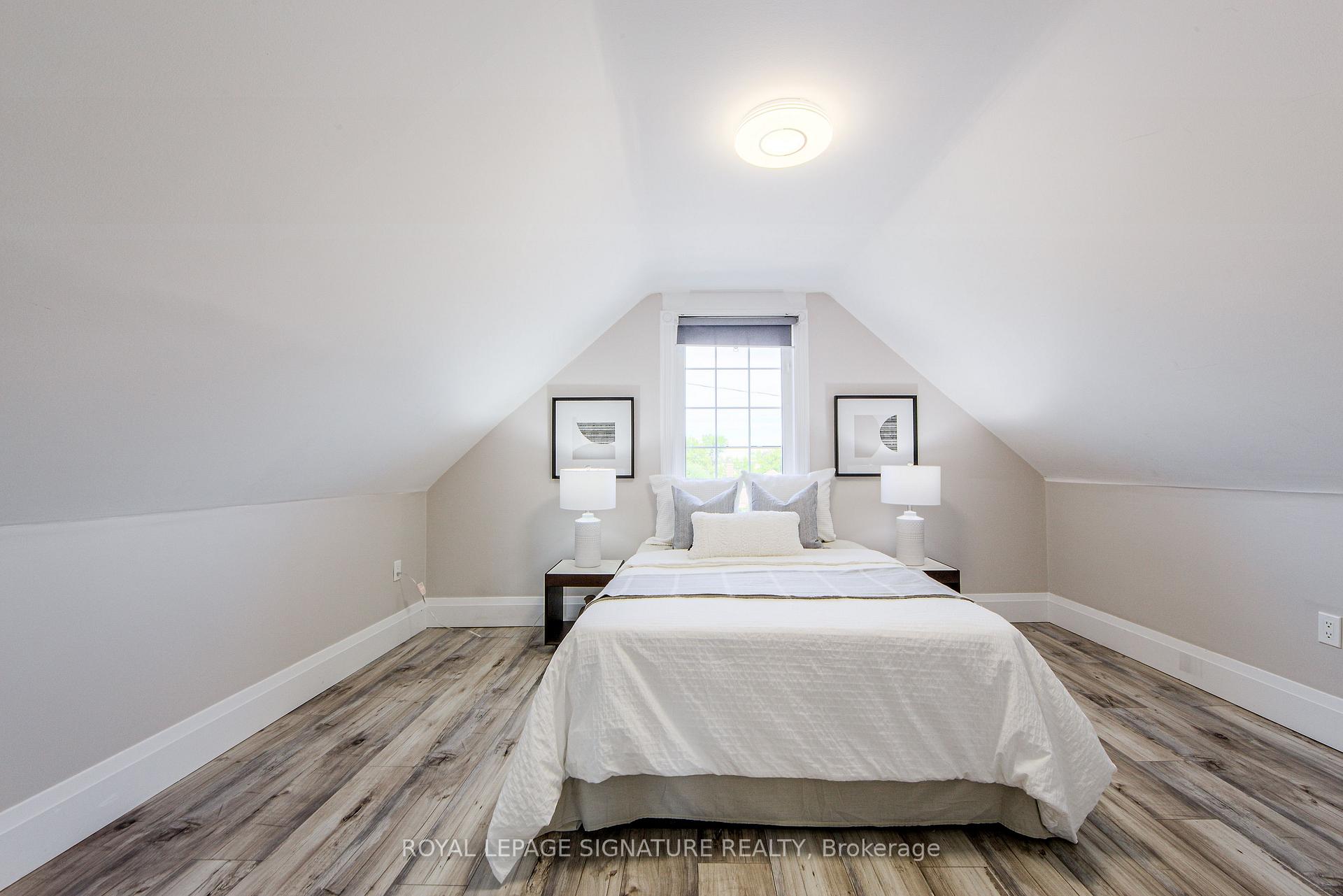 Photo 19 of 19 Schell Avenue, North York, Briar Hill-Belgravia — HOMEH
