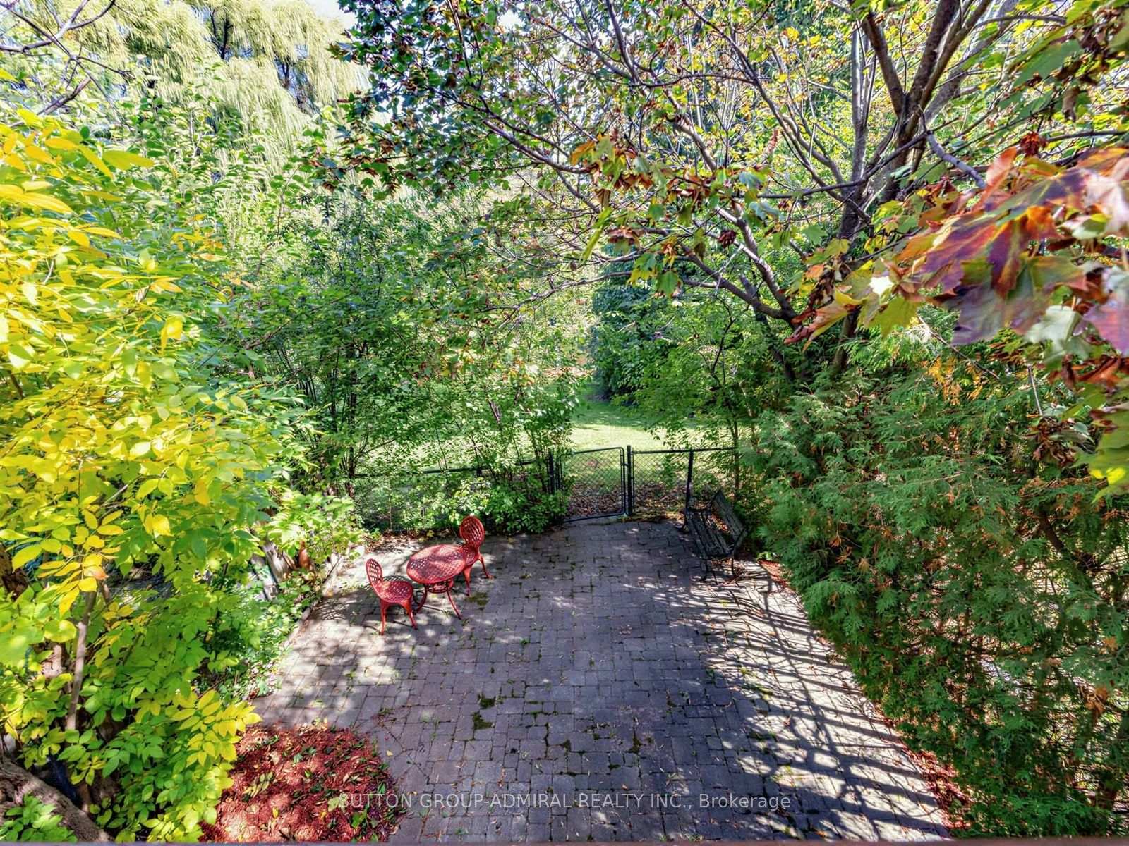Photo 18 of 18 Riviera Drive, Vaughan, Glen Shields — HOMEH