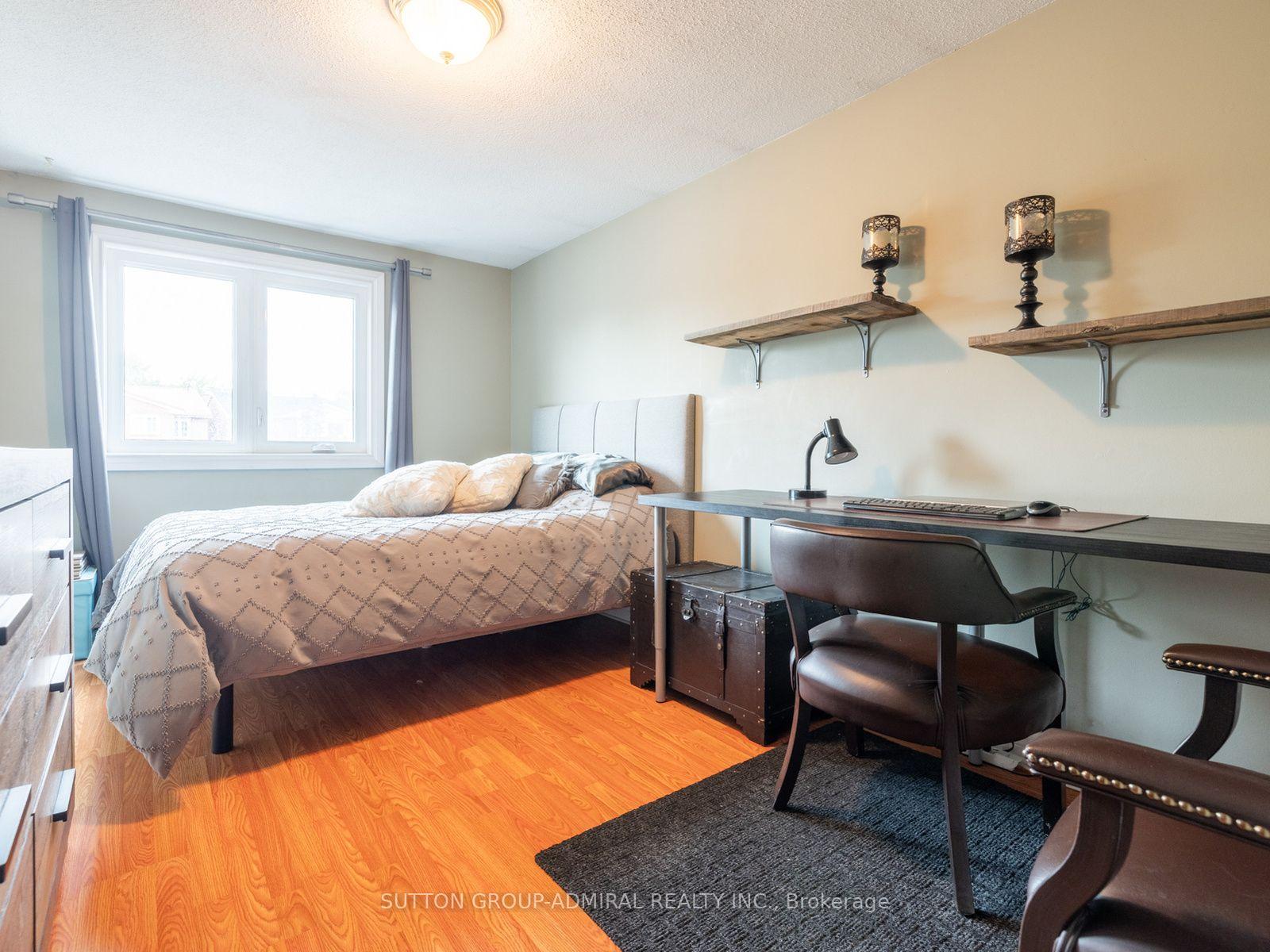 Photo 24 of 18 Riviera Drive, Vaughan, Glen Shields — HOMEH