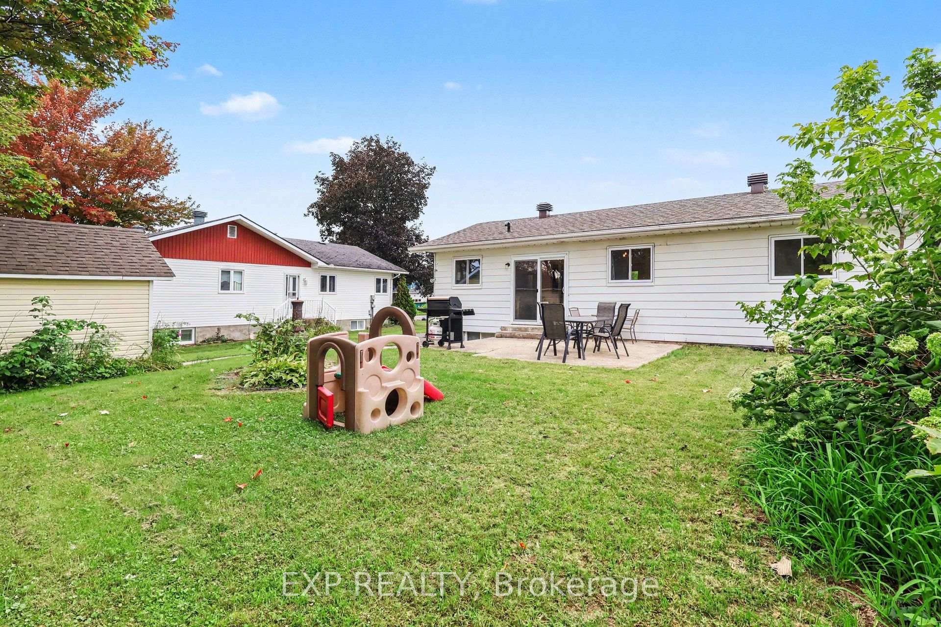Photo 30 of 18 Centre Street, Clarence-Rockland, Clarence/Rockland Twp — HOMEH