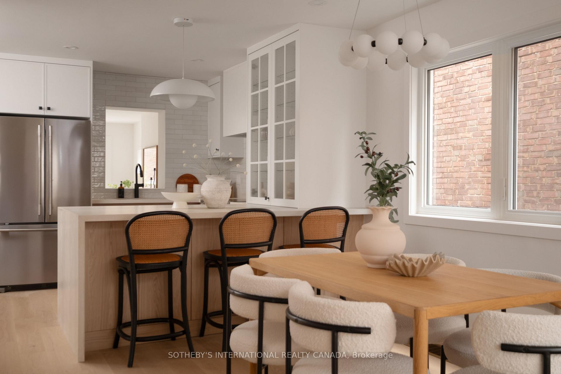 Photo 15 of 18 Thurston Road, Toronto, Mount Pleasant East — HOMEH