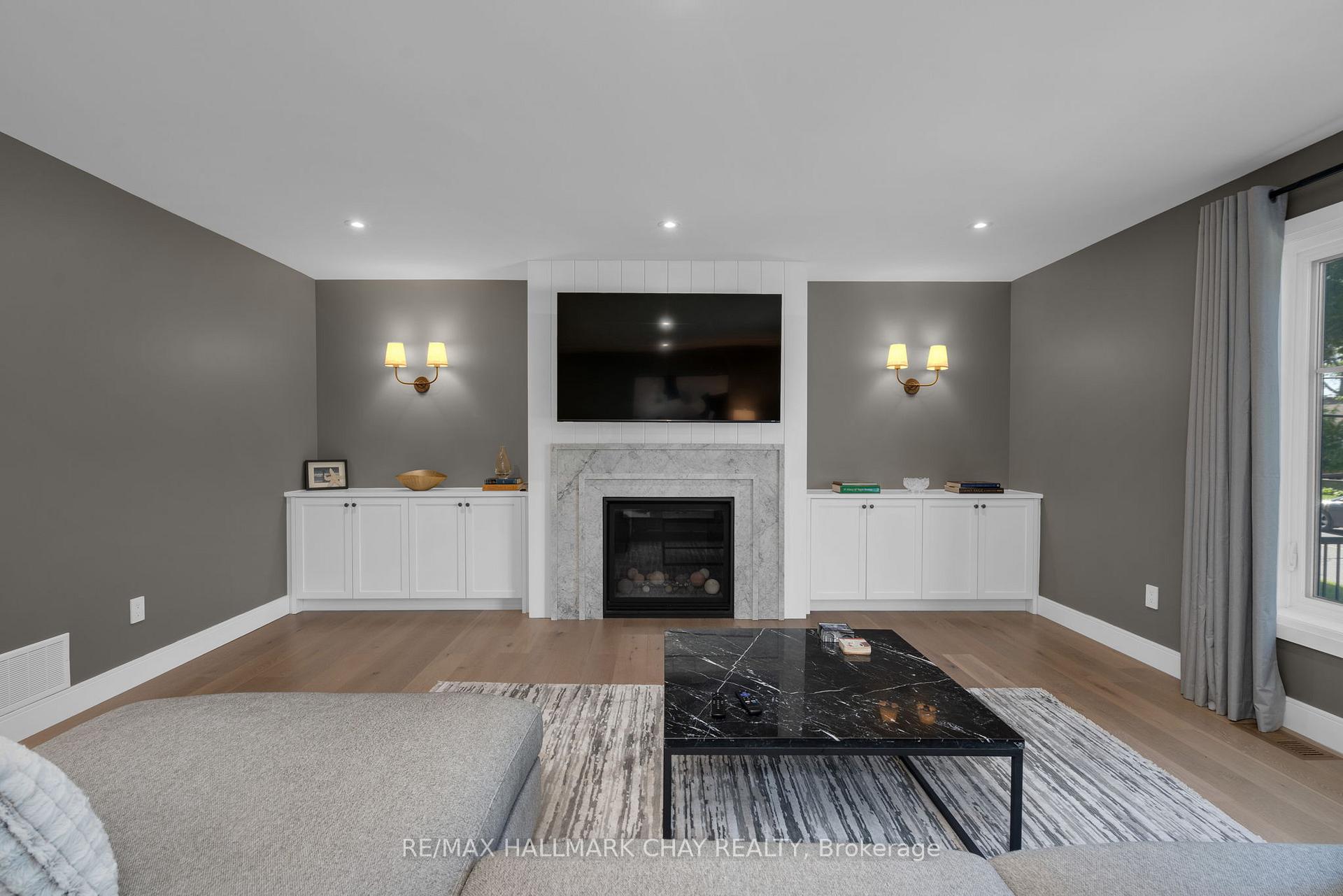 Photo 13 of 98 Shanty Bay Road, Barrie, North Shore — HOMEH