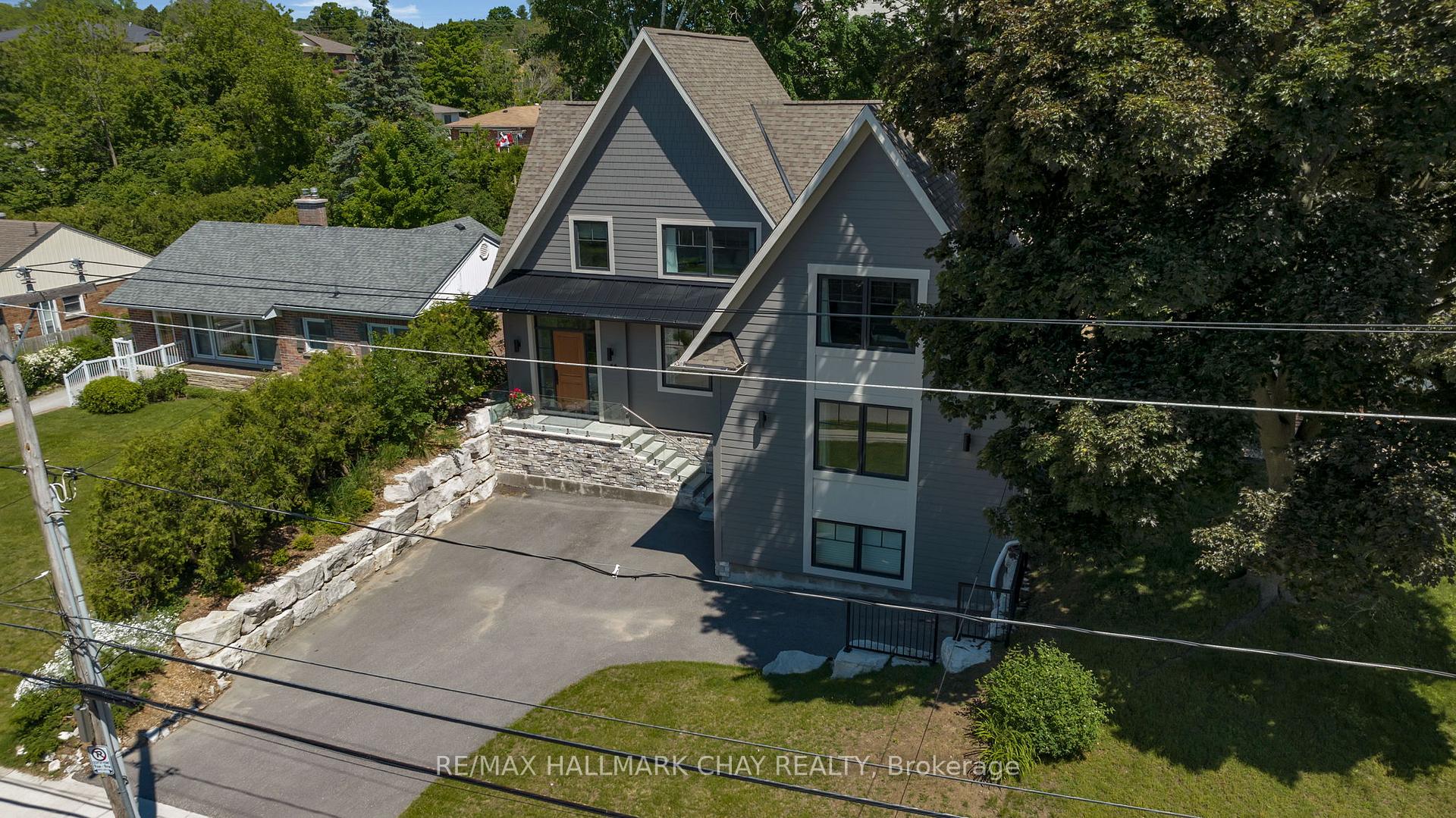 Photo 46 of 98 Shanty Bay Road, Barrie, North Shore — HOMEH