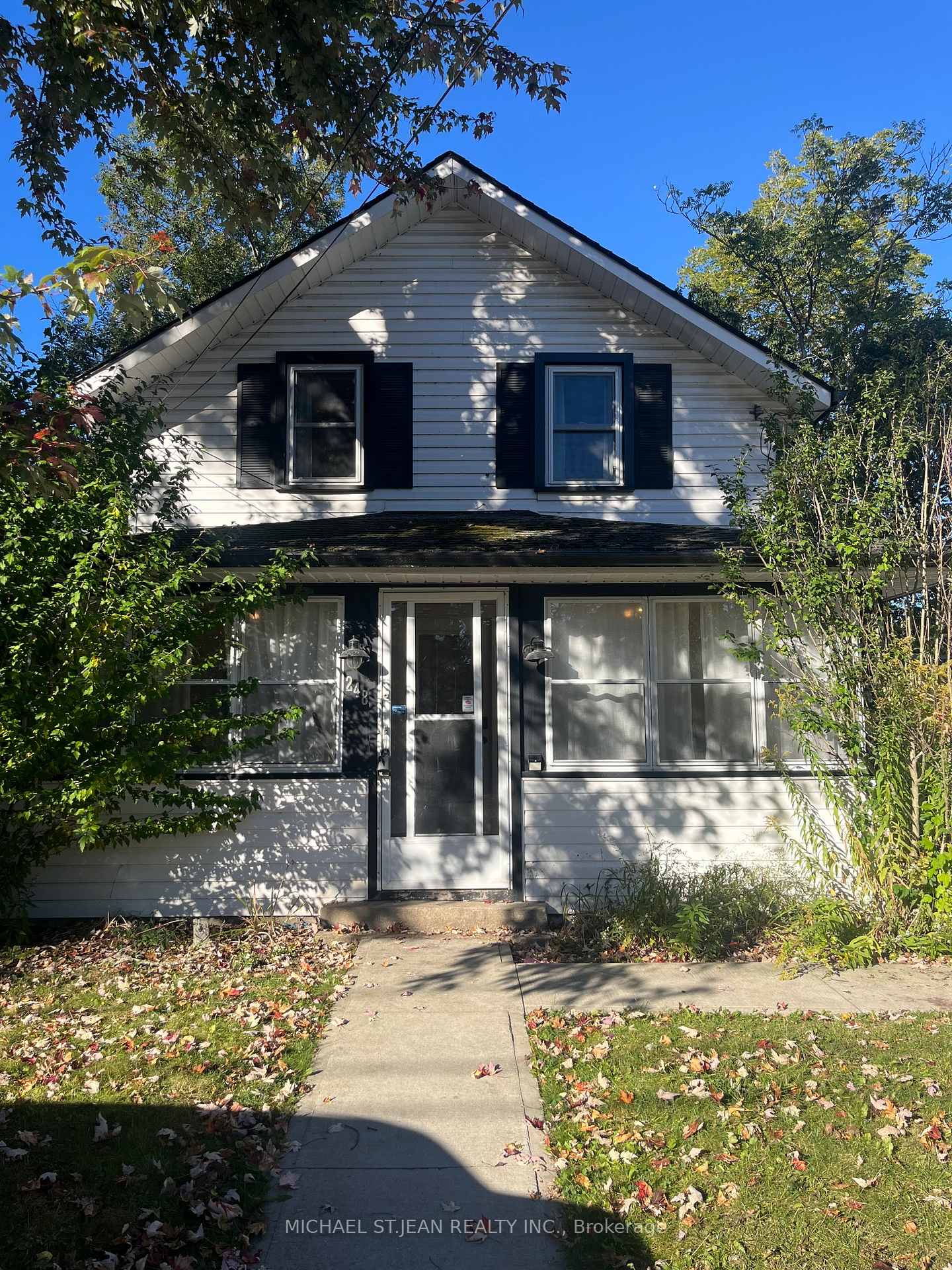 Photo of 248 Lincoln Road W