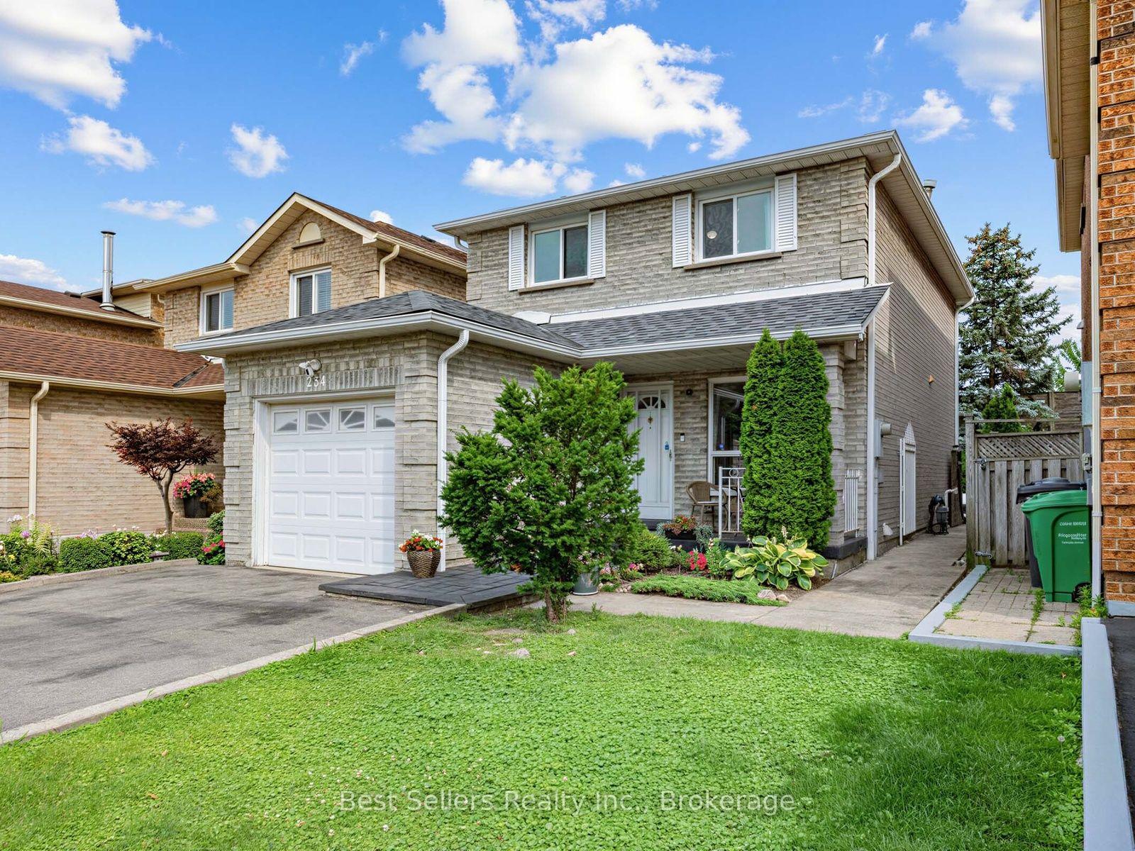 Photo of 234 Lech Walesa Drive