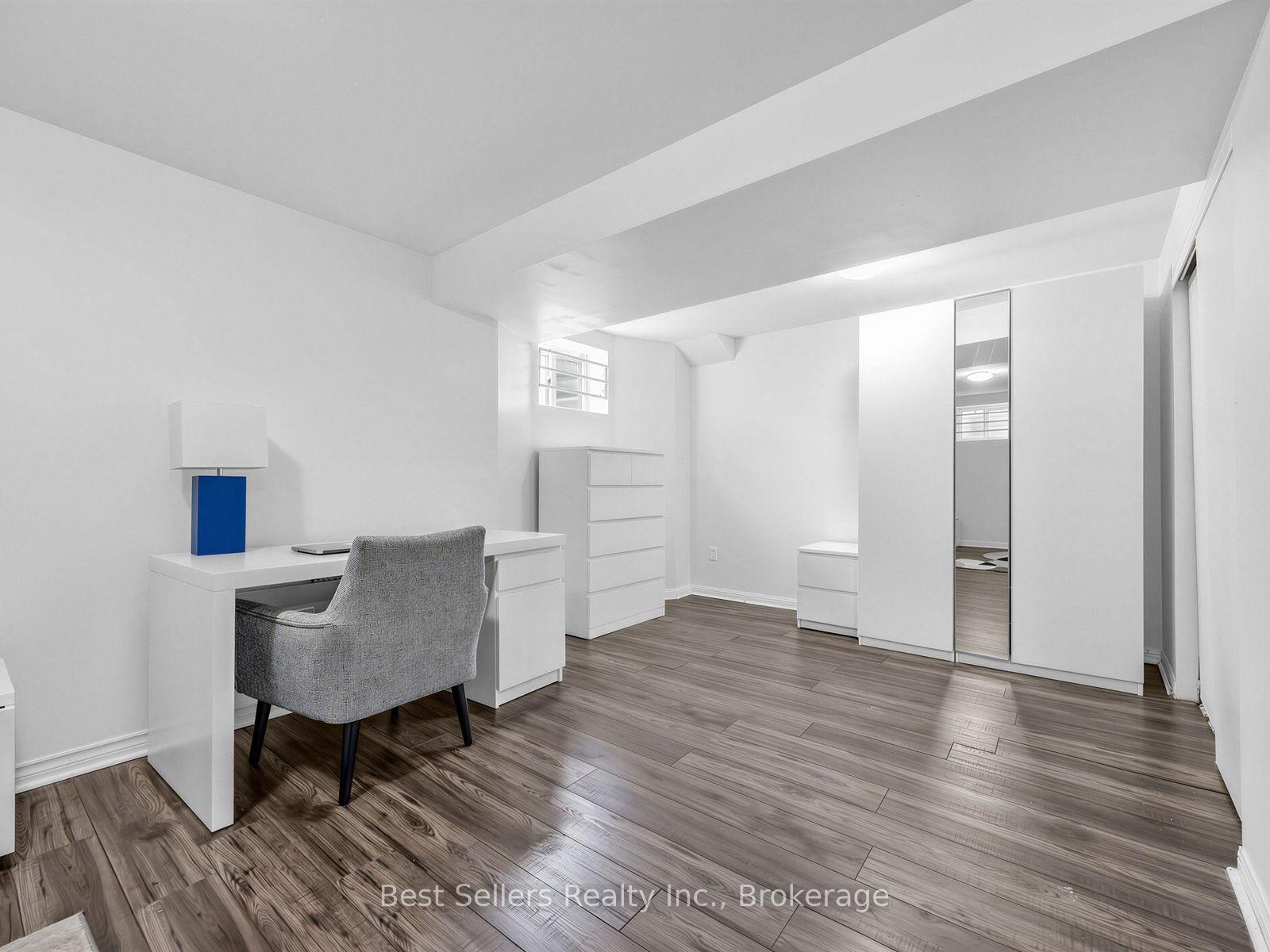 Photo 26 of 234 Lech Walesa Drive, Mississauga, Fairview — HOMEH
