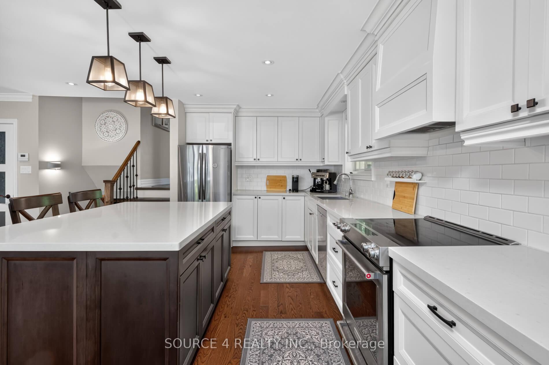 Photo 13 of 51 Knowles Crescent, Aurora, Aurora Highlands — HOMEH