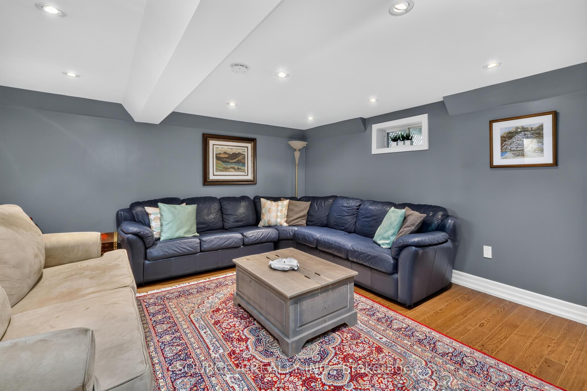 Photo 27 of 51 Knowles Crescent, Aurora, Aurora Highlands — HOMEH
