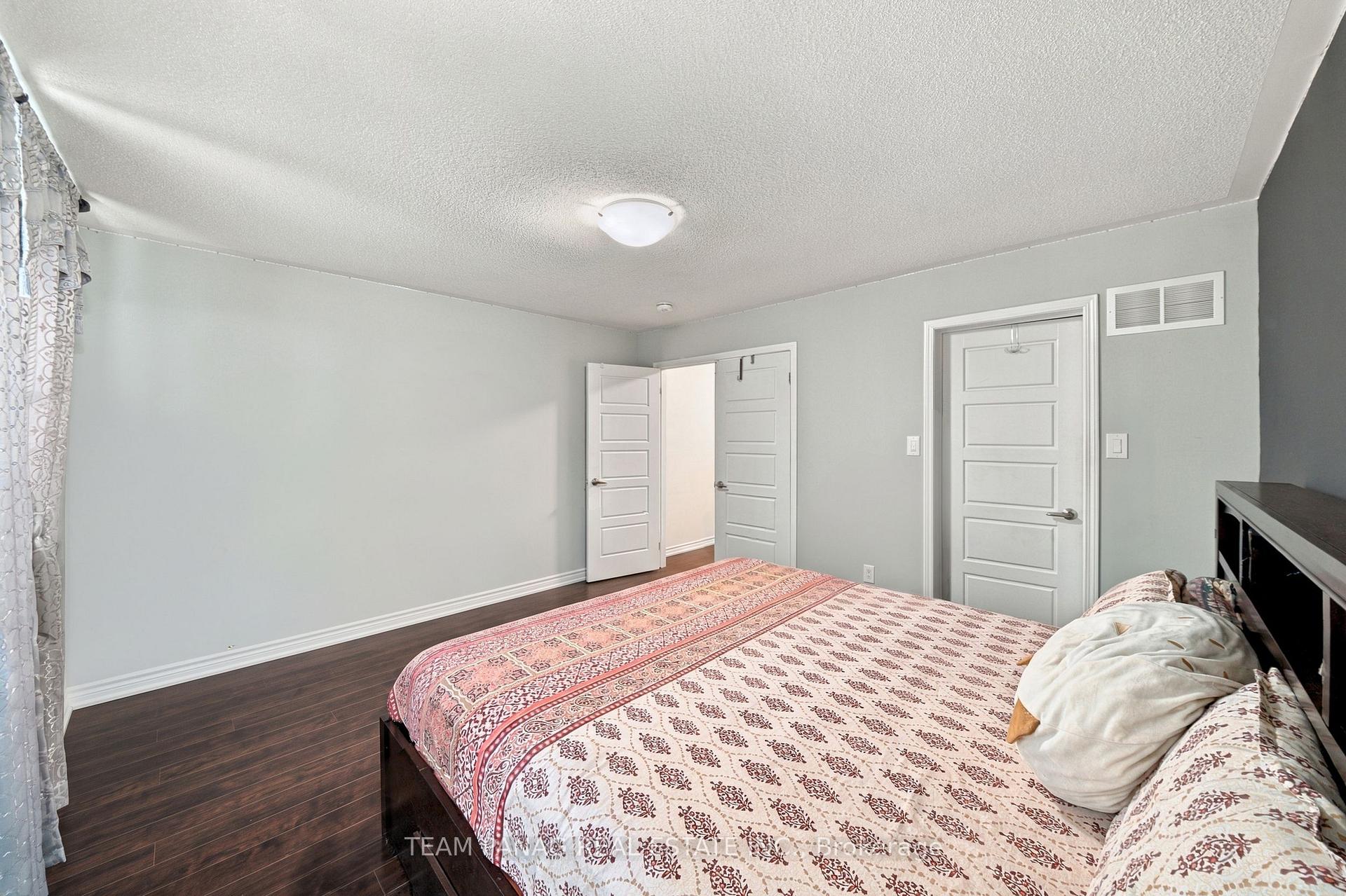 Photo 29 of 230 Remembrance Road, Brampton, Northwest Brampton — HOMEH