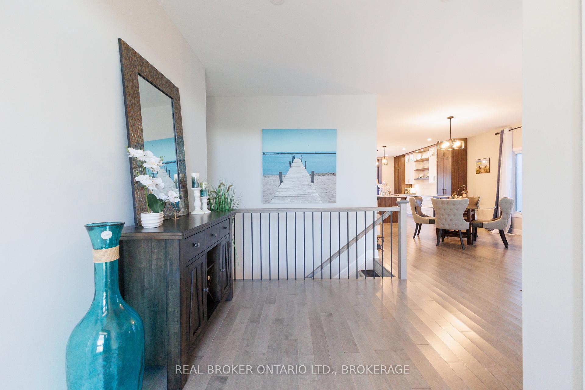 Photo 8 of 2415 Watson Crescent, Cornwall, Cornwall — HOMEH