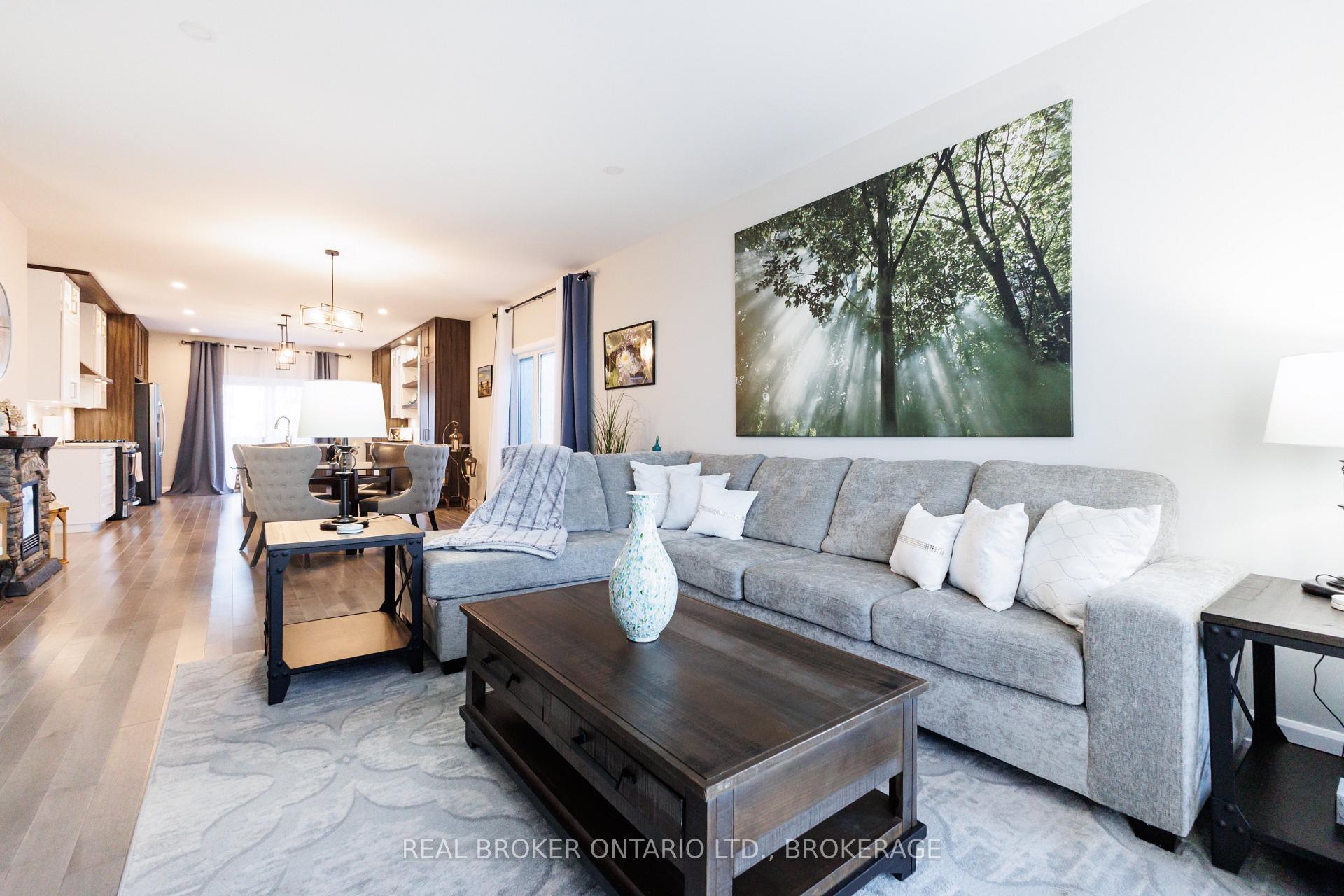 Photo 11 of 2415 Watson Crescent, Cornwall, Cornwall — HOMEH