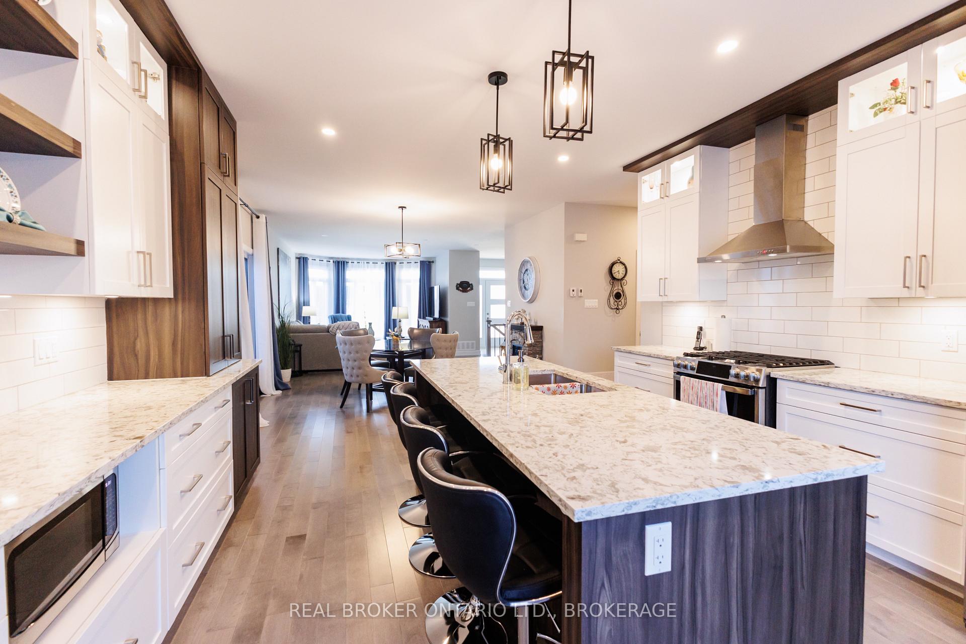 Photo 17 of 2415 Watson Crescent, Cornwall, Cornwall — HOMEH
