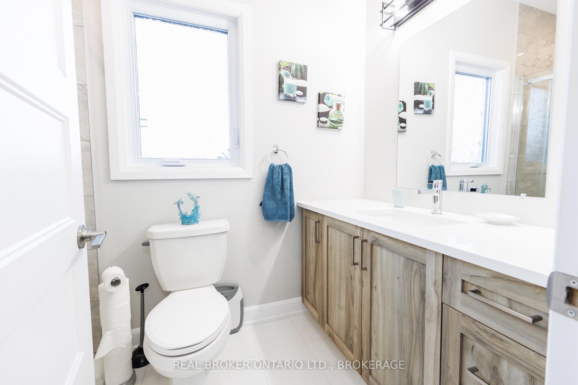 Photo 29 of 2415 Watson Crescent, Cornwall, Cornwall — HOMEH