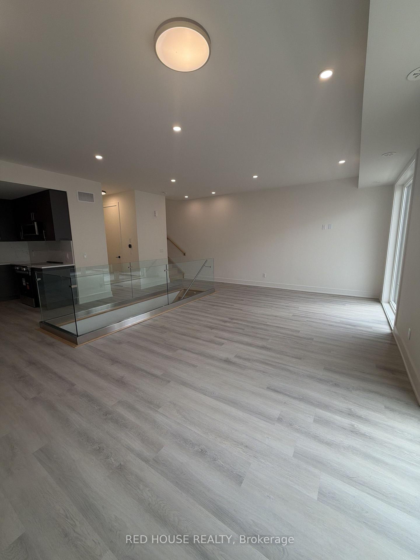 Photo 6 of 49 Everett Common, St. Catharines, Oakdale — HOMEH