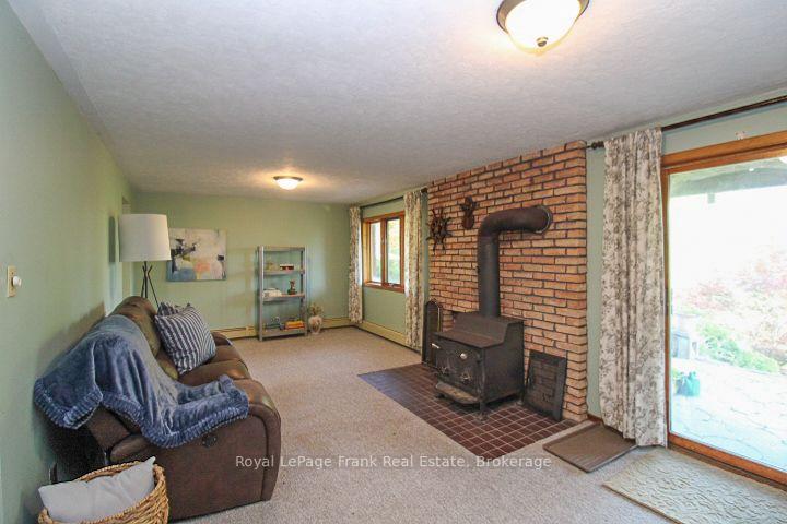 Photo 25 of 1561 Cherryhill Road, Peterborough, Monaghan Ward 2 — HOMEH