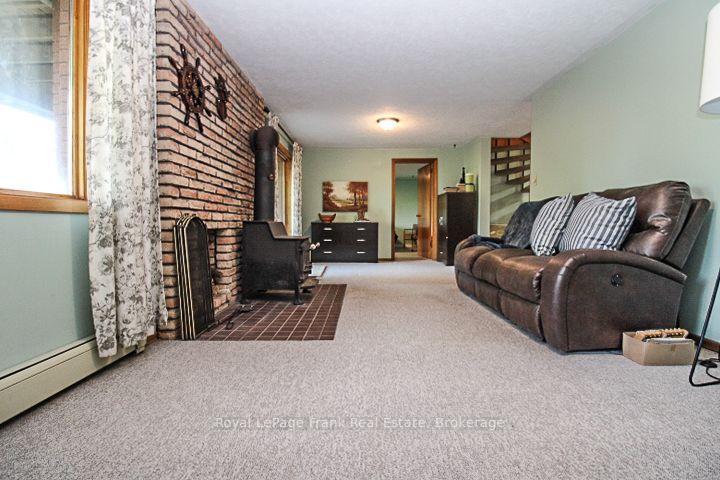 Photo 26 of 1561 Cherryhill Road, Peterborough, Monaghan Ward 2 — HOMEH