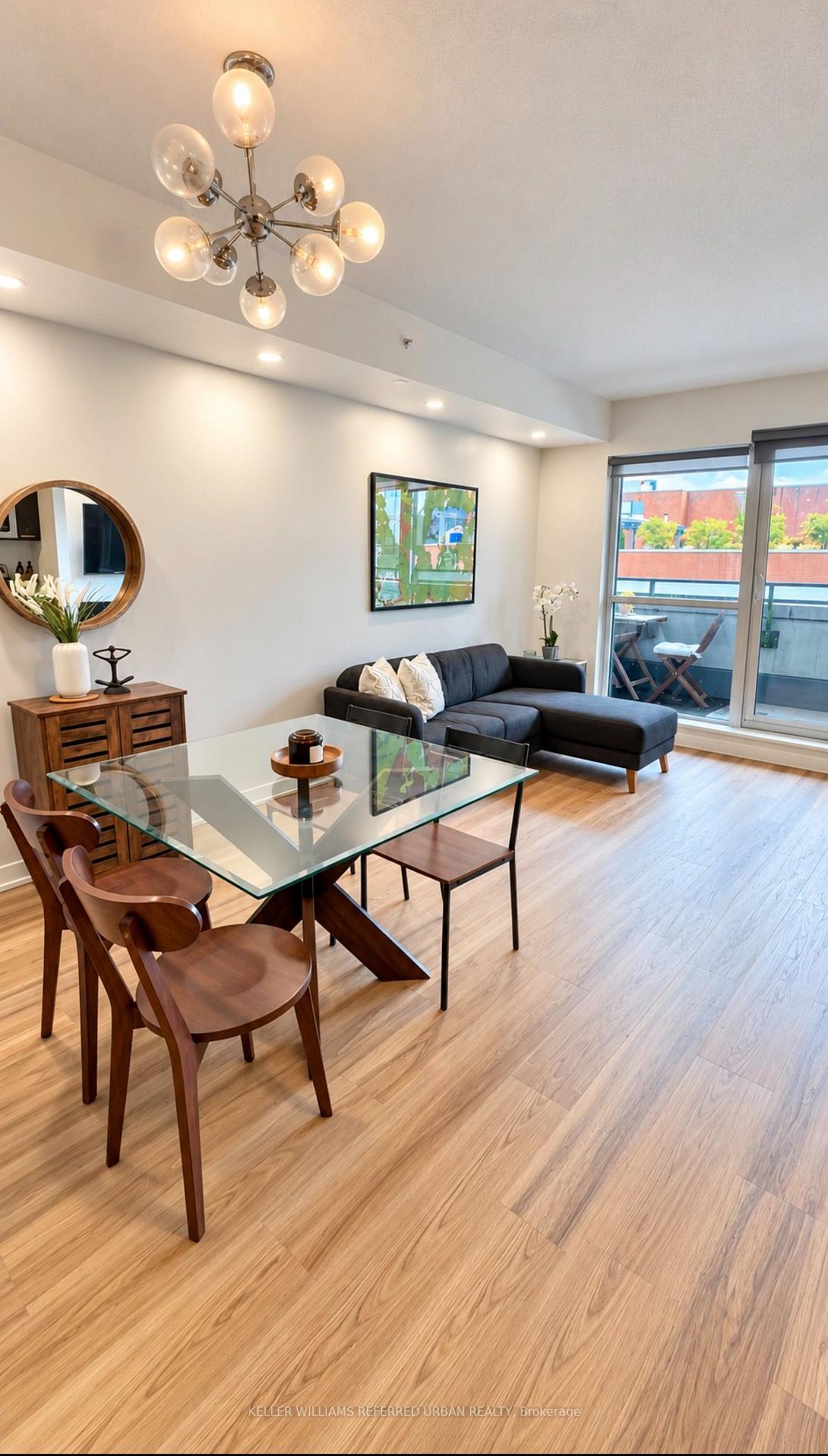 Photo 7 of 2220 Lakeshore Boulevard, Etobicoke, Mimico — HOMEH