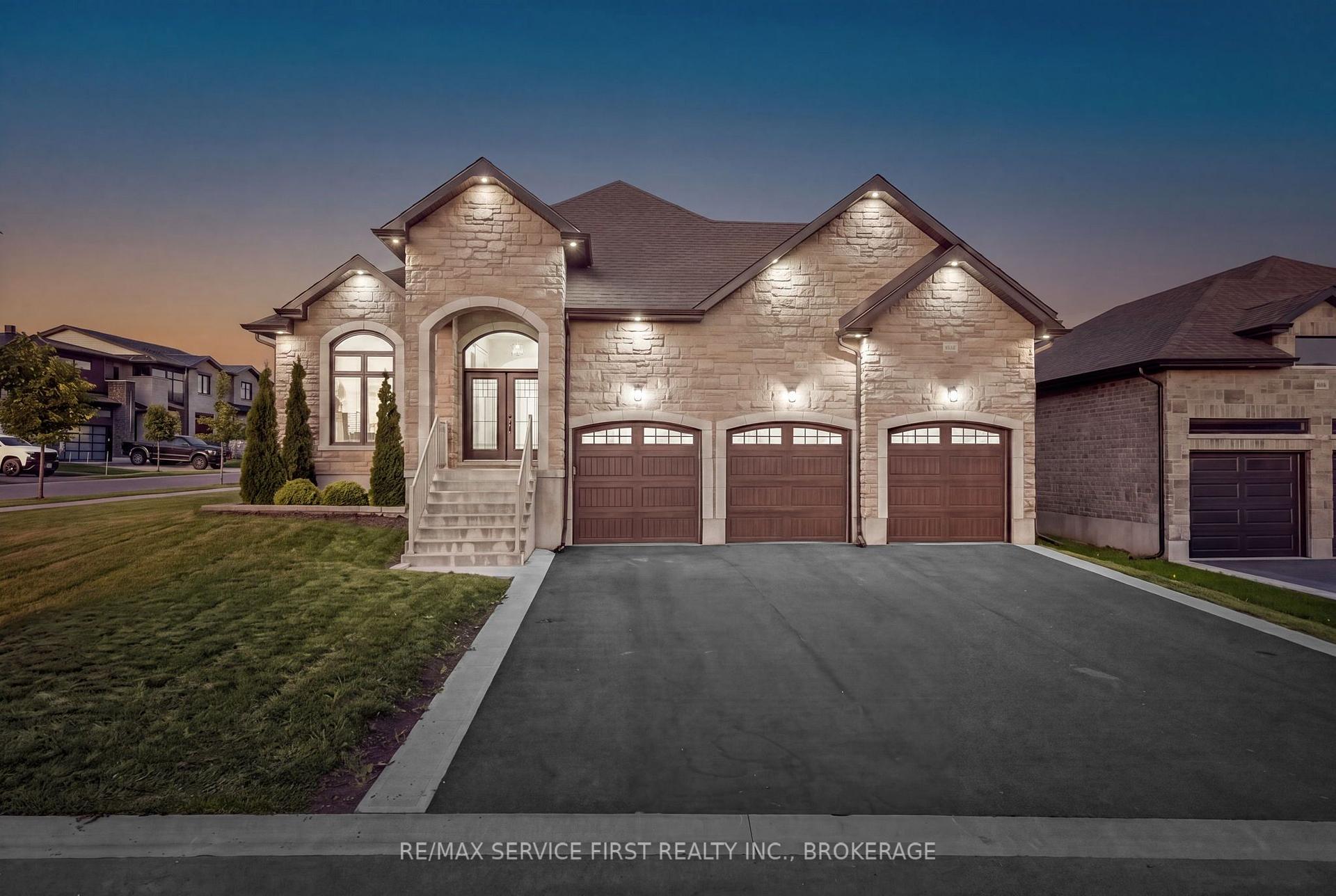 Photo of 636 Mandara Drive