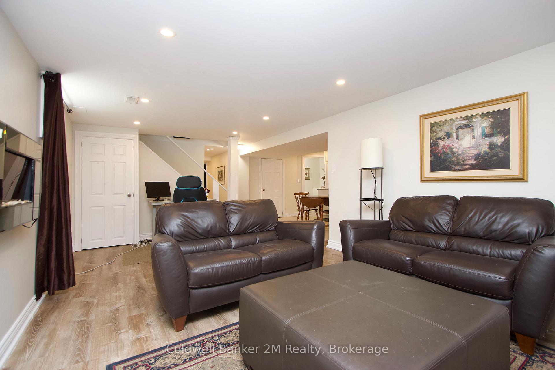 Photo 25 of 276 Park Road N, Oshawa, McLaughlin — HOMEH