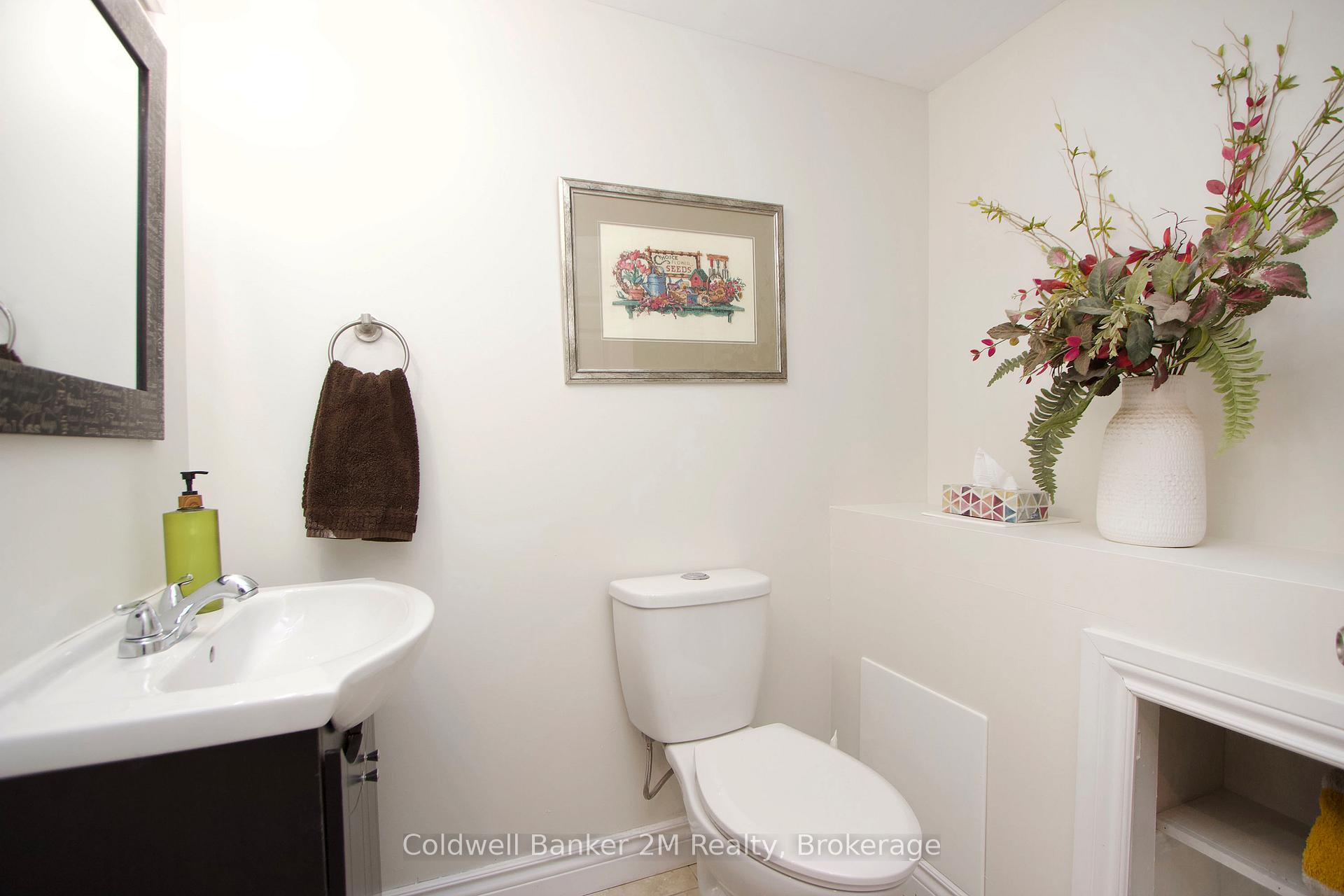 Photo 28 of 276 Park Road N, Oshawa, McLaughlin — HOMEH
