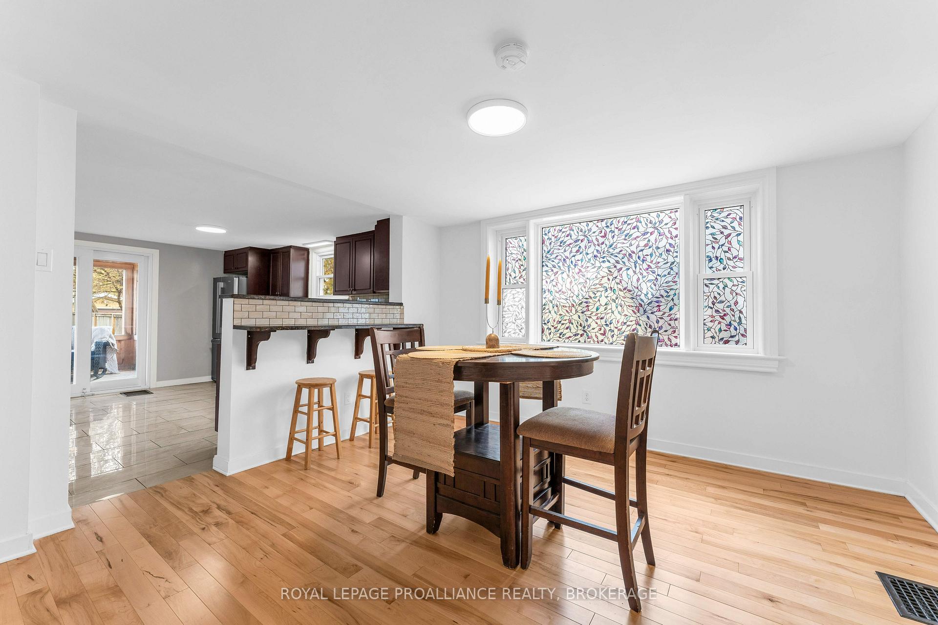 Photo 10 of 262 Brock Street, Gananoque, Gananoque — HOMEH