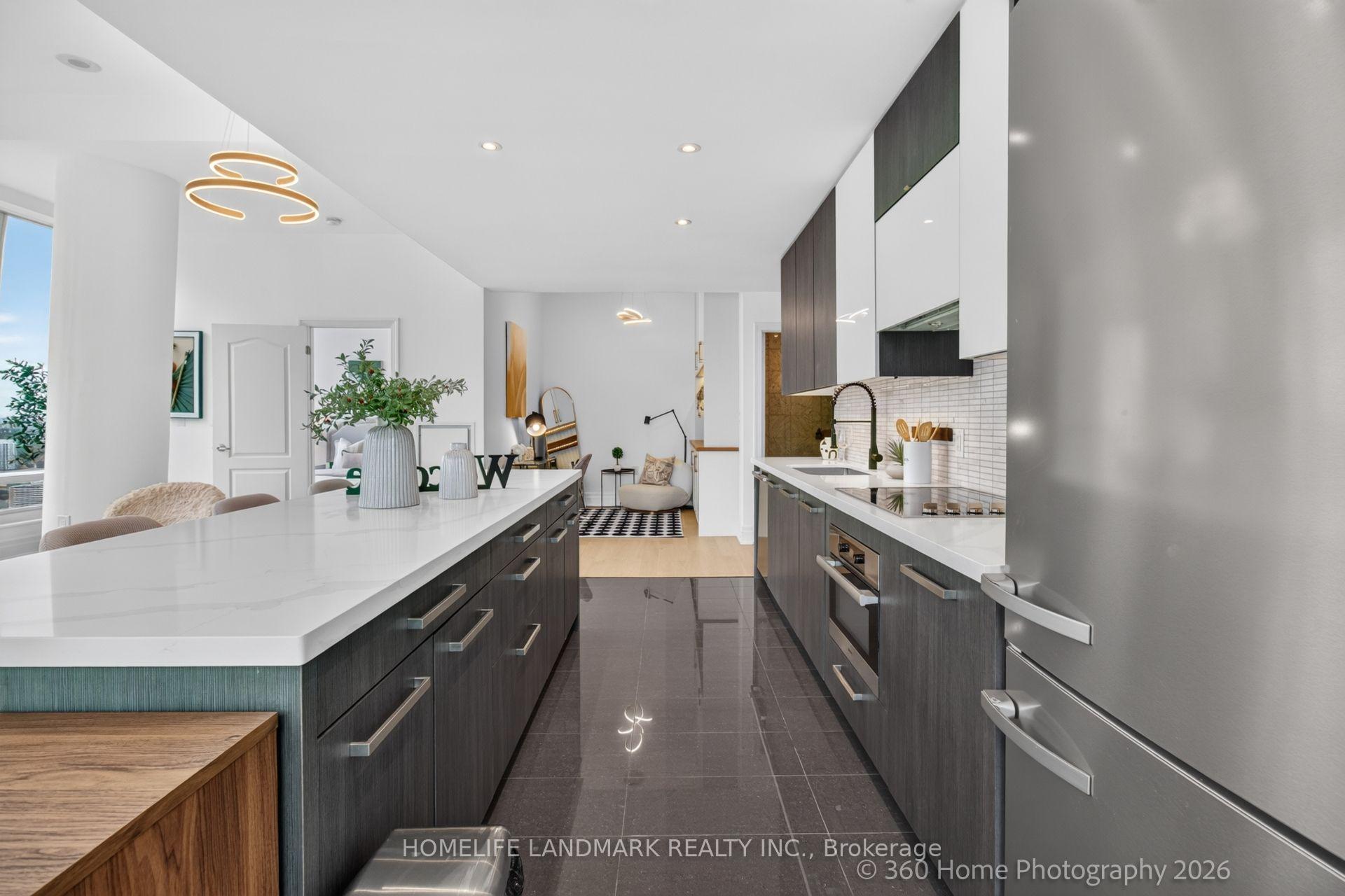 Photo 10 of Unit 4804, 8 The Esplanade, Toronto, Waterfront Communities — HOMEH