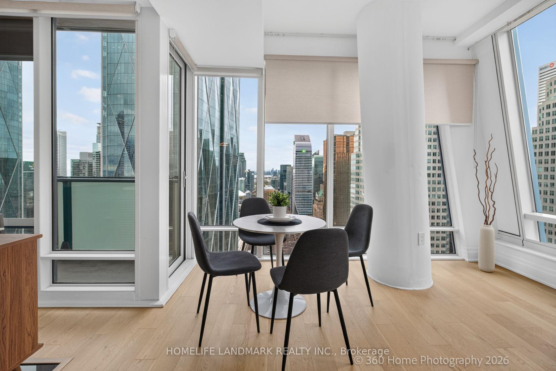 Photo 11 of Unit 4804, 8 The Esplanade, Toronto, Waterfront Communities — HOMEH