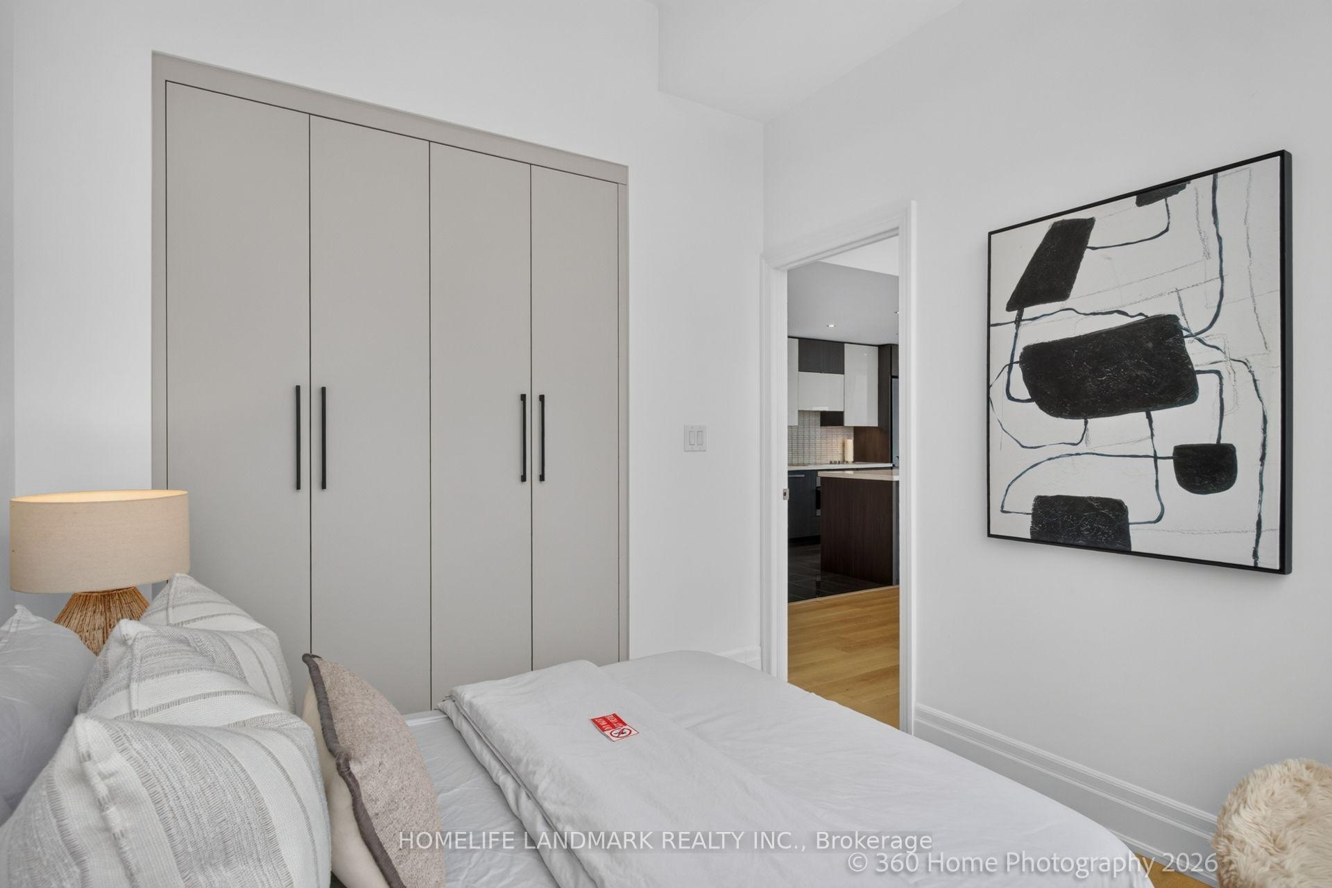 Photo 16 of Unit 4804, 8 The Esplanade, Toronto, Waterfront Communities — HOMEH