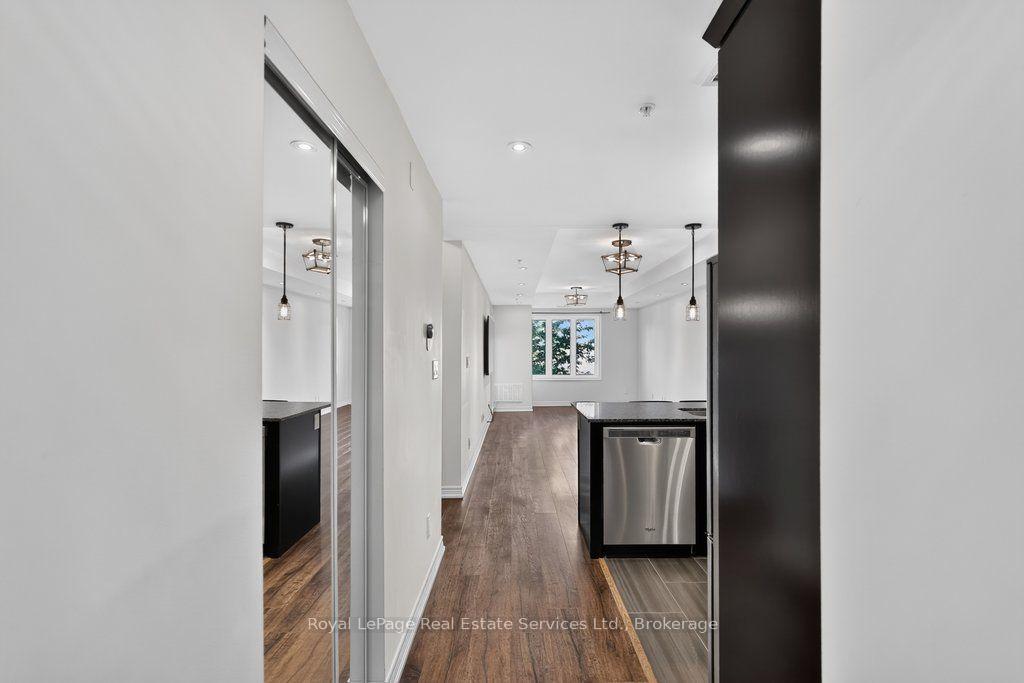Photo 4 of Unit 201, 70 Stewart Street, Oakville, Central — HOMEH