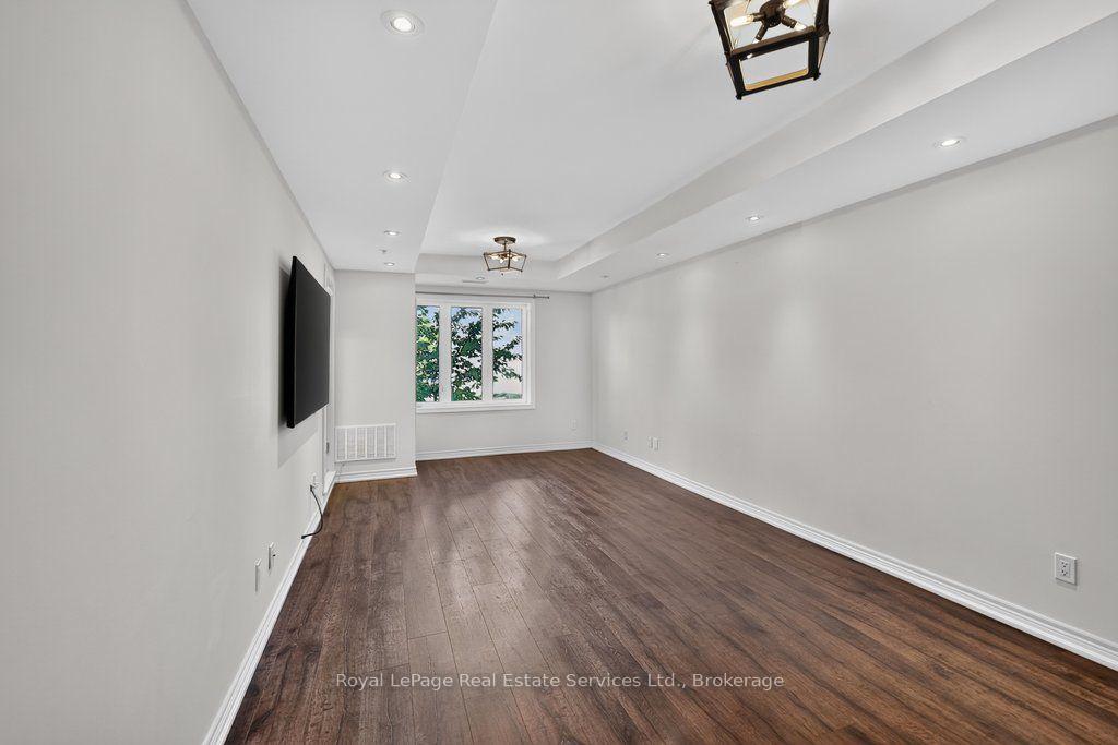 Photo 8 of Unit 201, 70 Stewart Street, Oakville, Central — HOMEH
