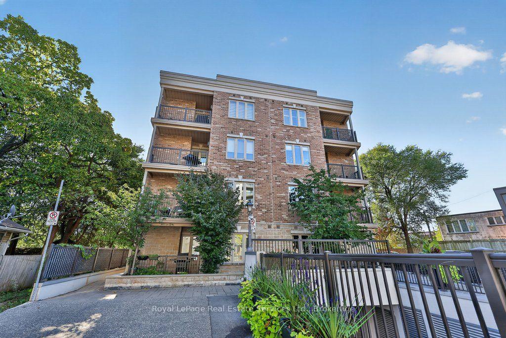 Photo 29 of Unit 201, 70 Stewart Street, Oakville, Central — HOMEH