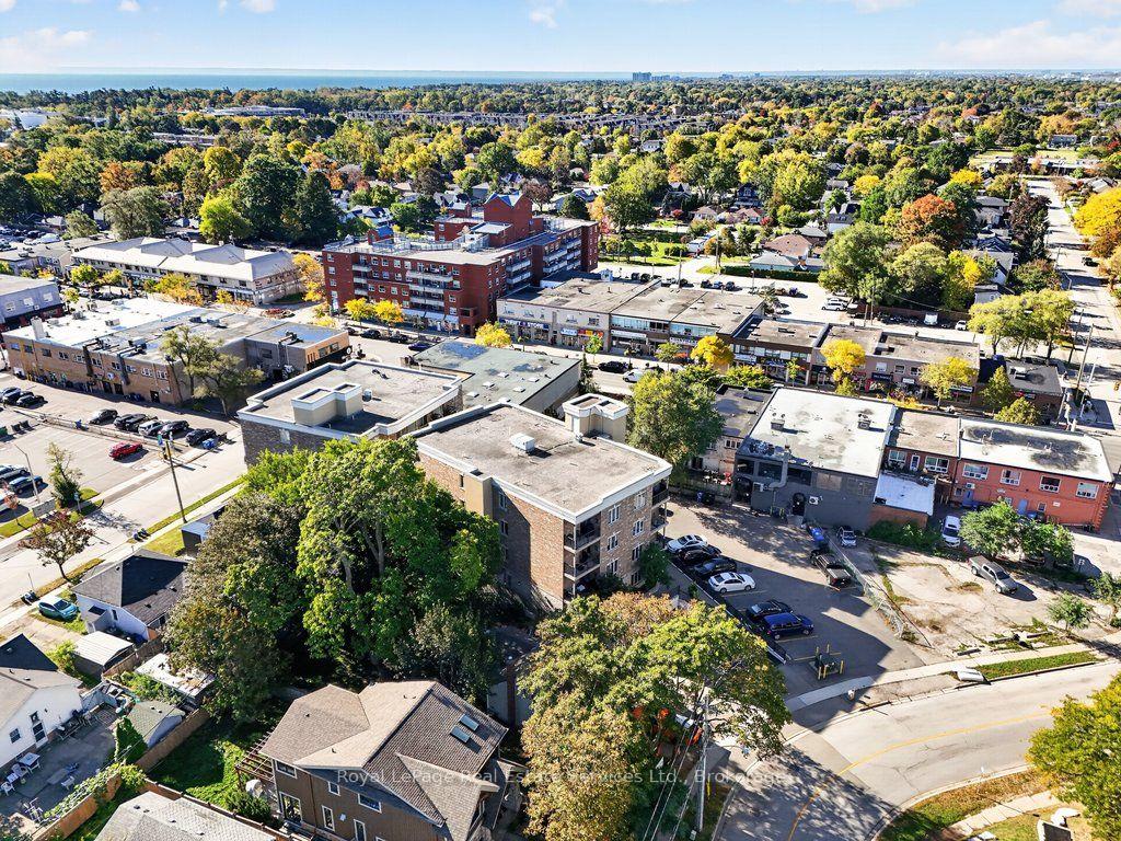 Photo 33 of Unit 201, 70 Stewart Street, Oakville, Central — HOMEH