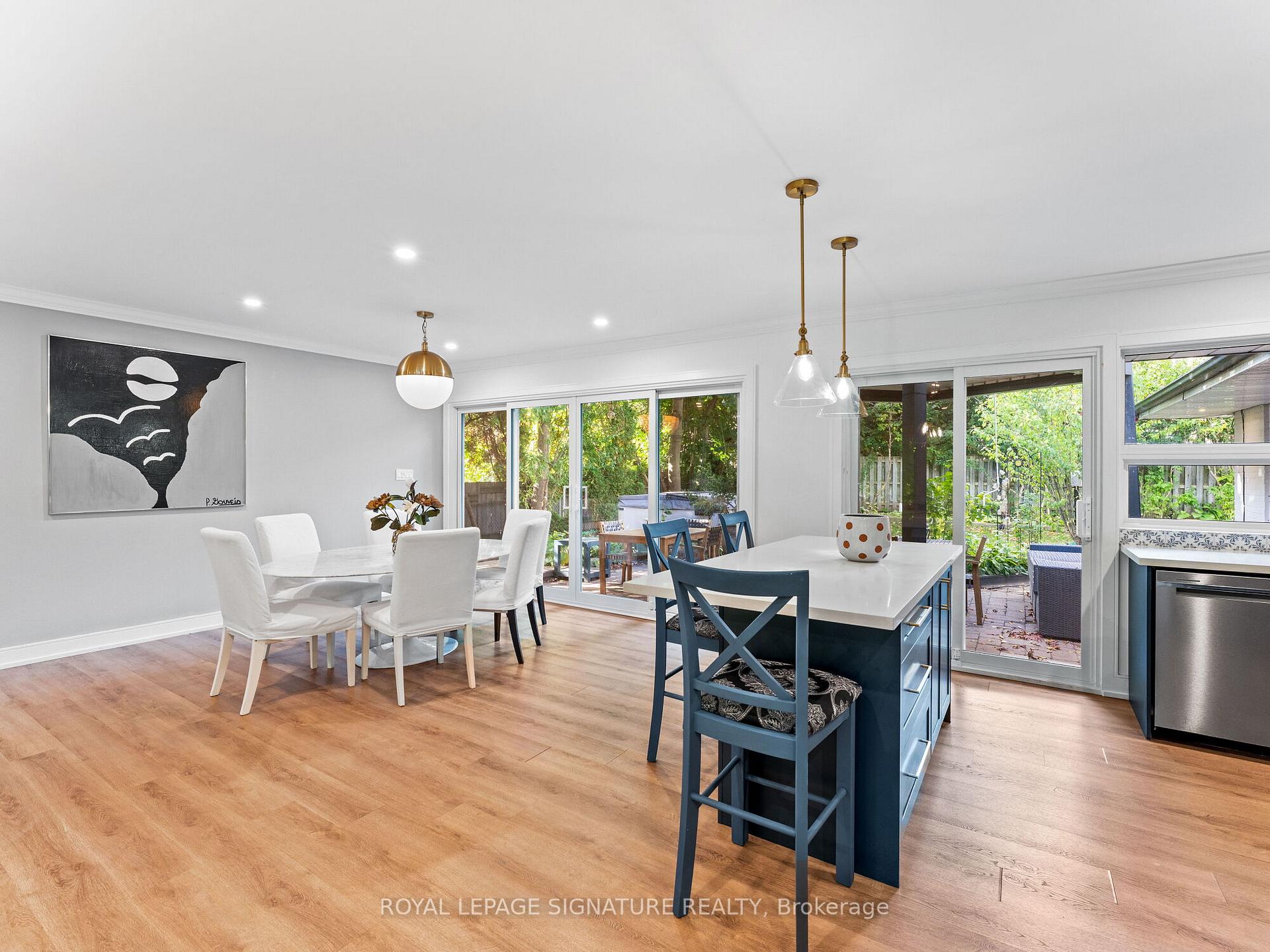 Photo 6 of 1620 Islington Avenue, Etobicoke, Princess-Rosethorn — HOMEH