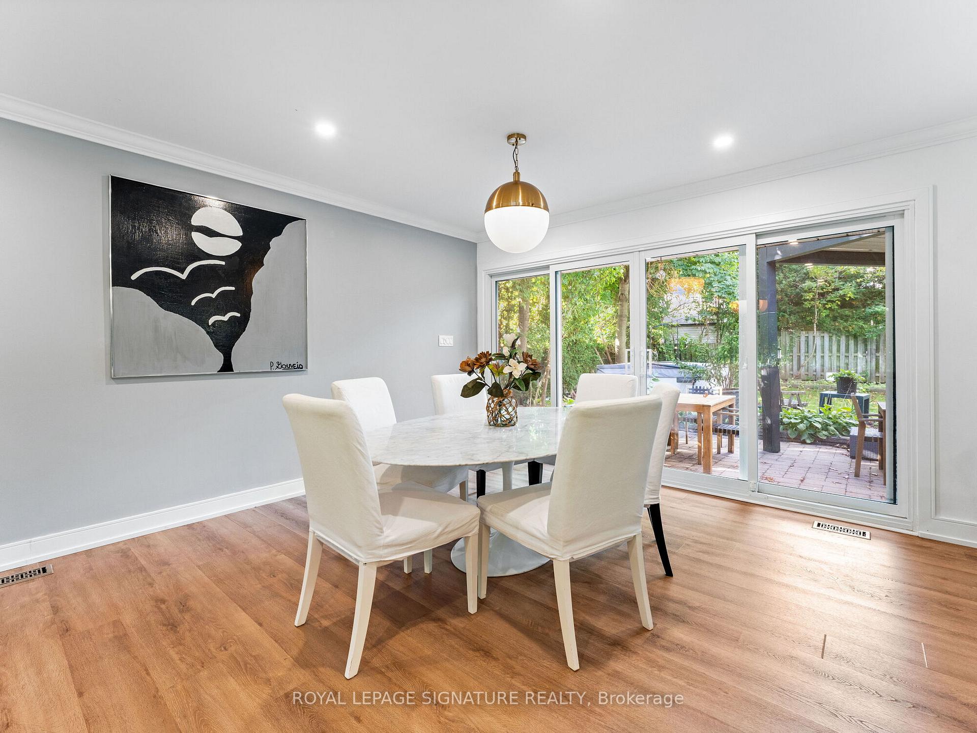Photo 8 of 1620 Islington Avenue, Etobicoke, Princess-Rosethorn — HOMEH