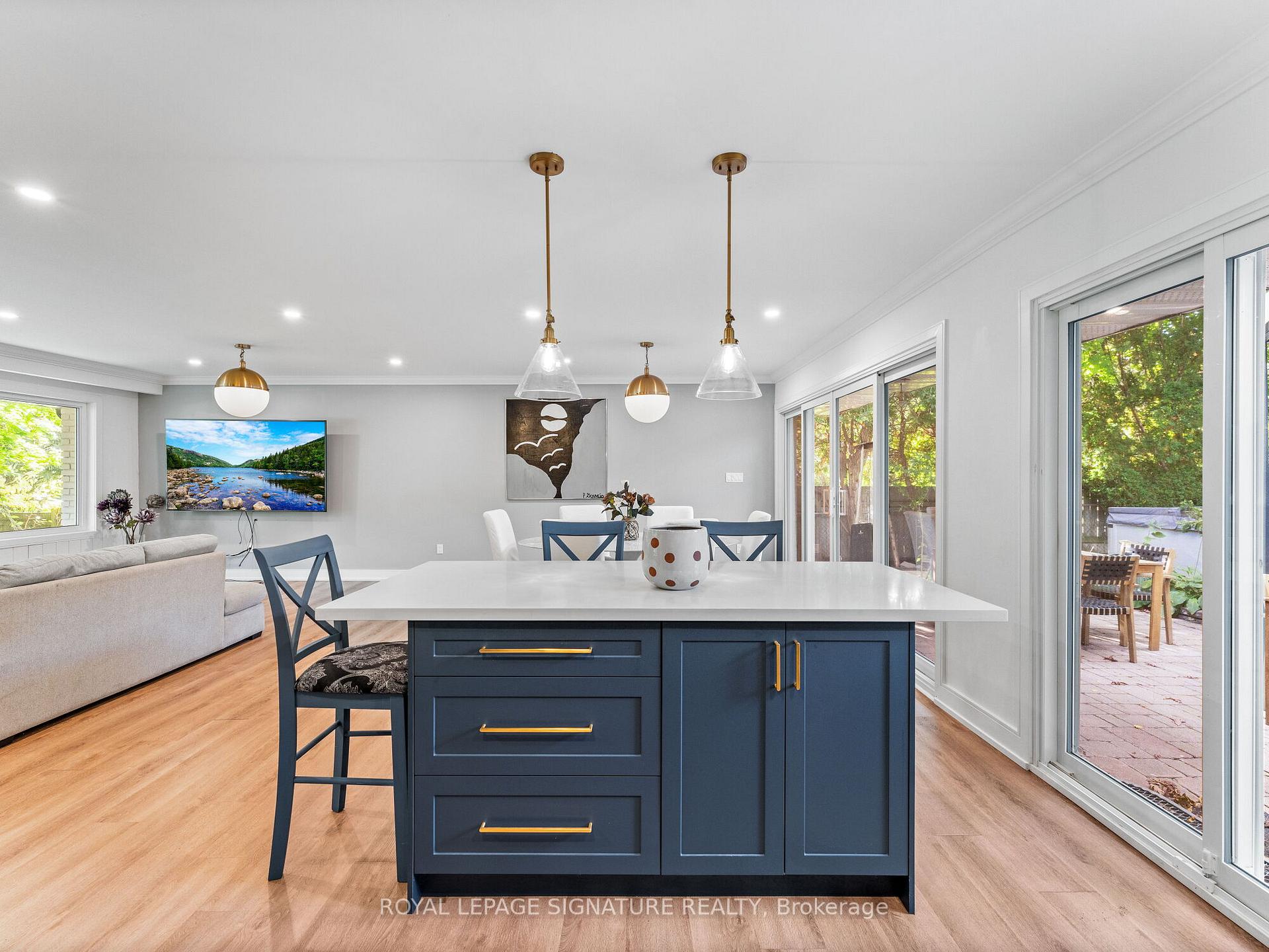 Photo 12 of 1620 Islington Avenue, Etobicoke, Princess-Rosethorn — HOMEH