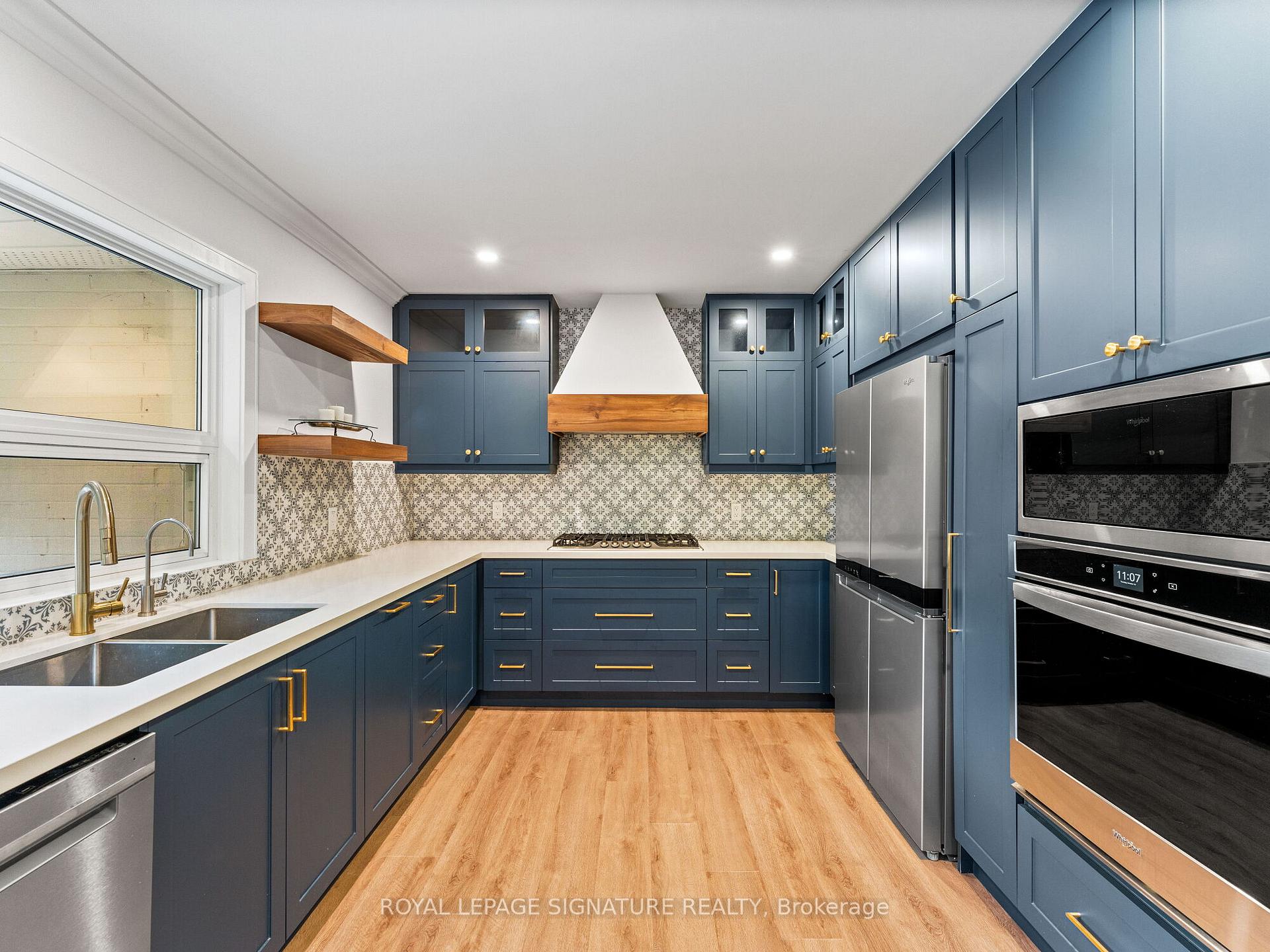 Photo 14 of 1620 Islington Avenue, Etobicoke, Princess-Rosethorn — HOMEH