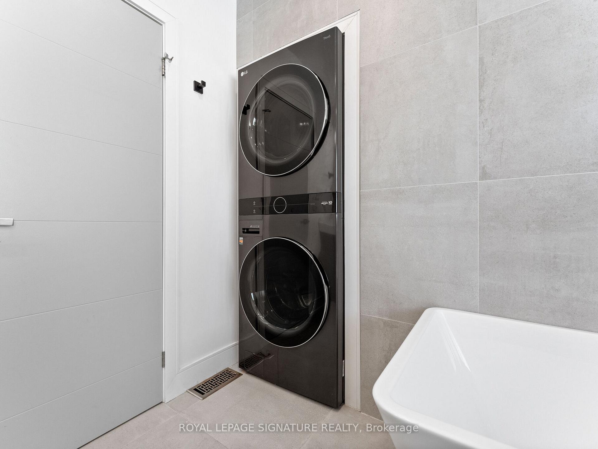 Photo 24 of 1620 Islington Avenue, Etobicoke, Princess-Rosethorn — HOMEH