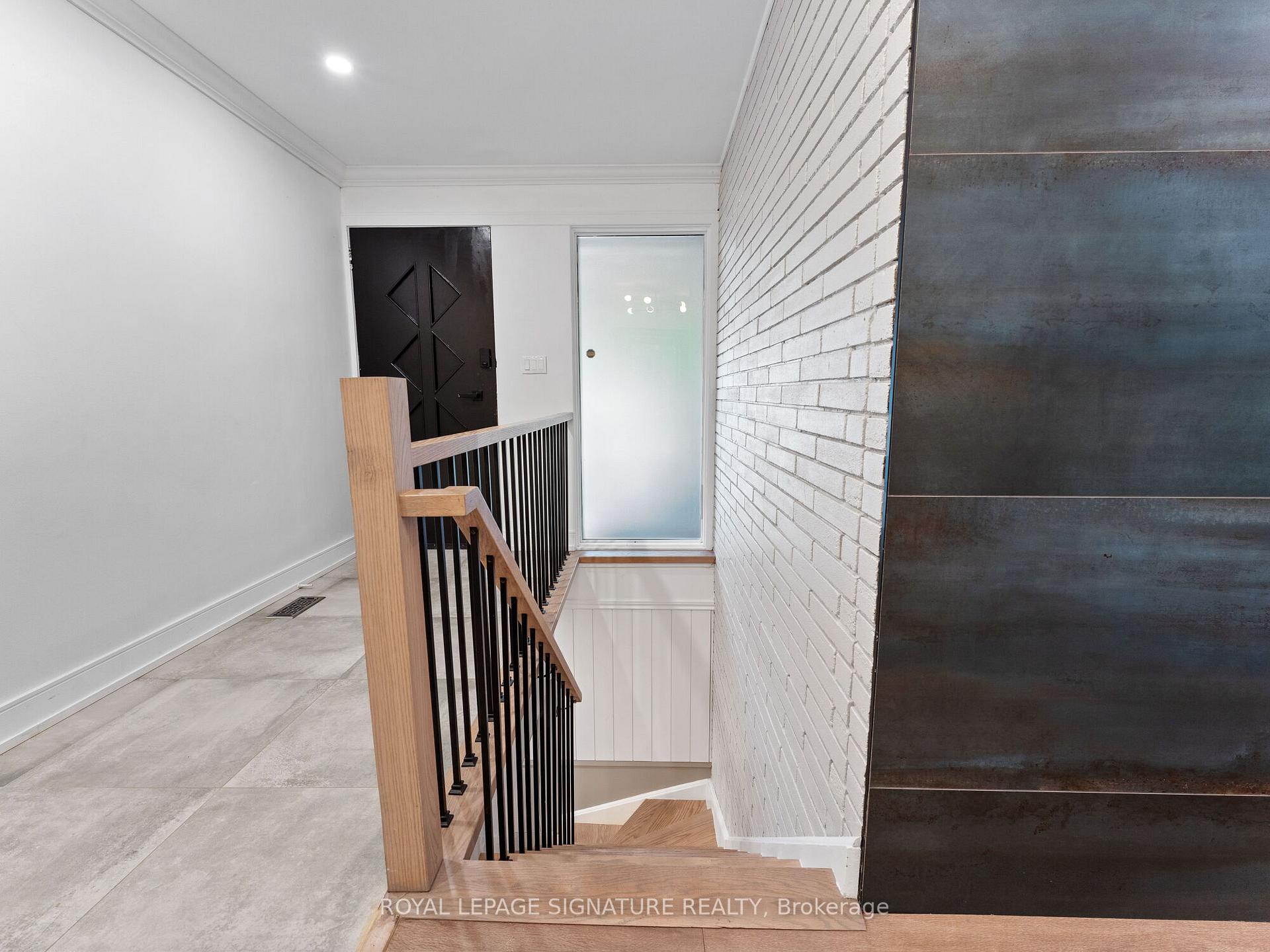 Photo 25 of 1620 Islington Avenue, Etobicoke, Princess-Rosethorn — HOMEH