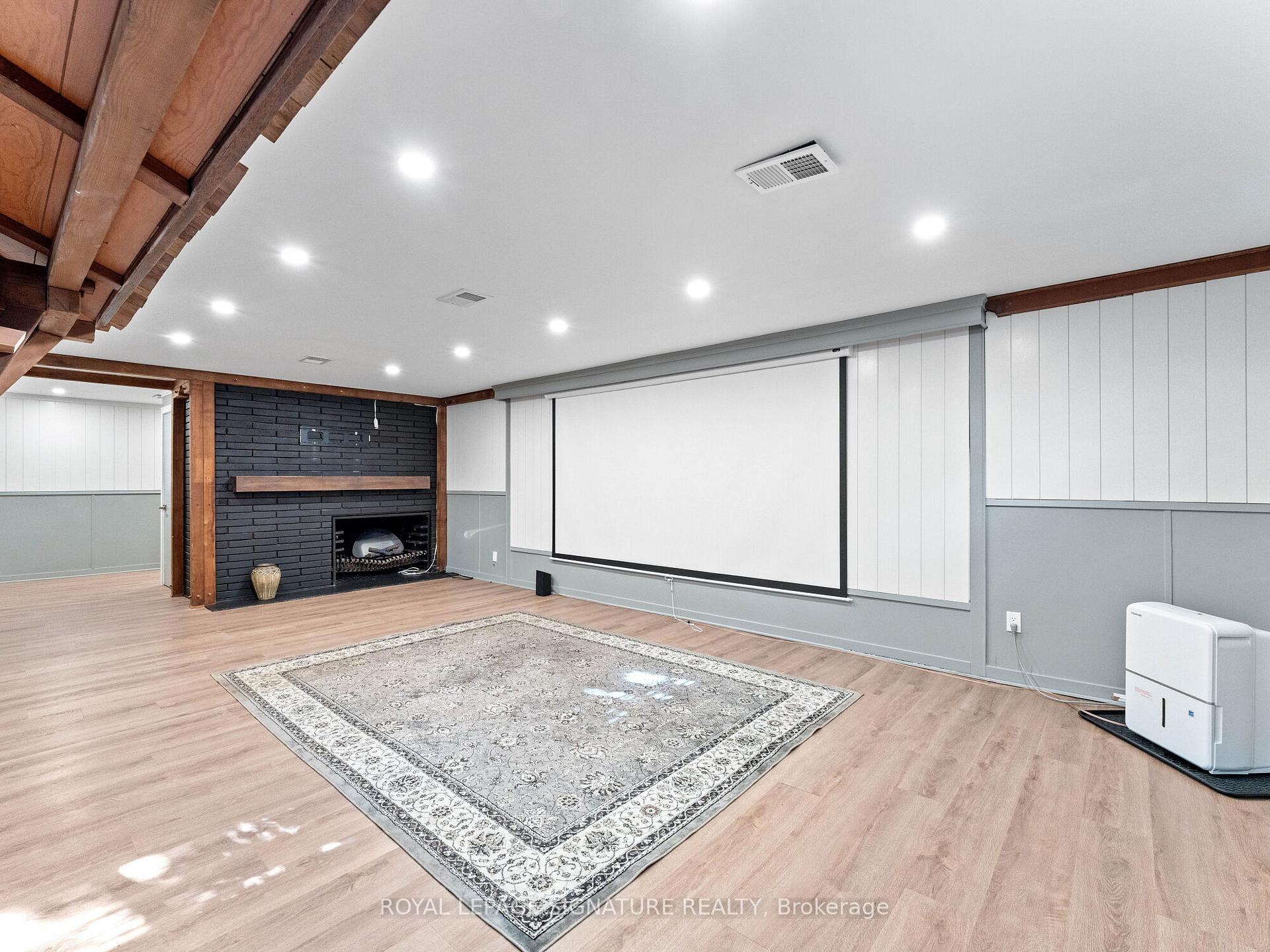 Photo 28 of 1620 Islington Avenue, Etobicoke, Princess-Rosethorn — HOMEH