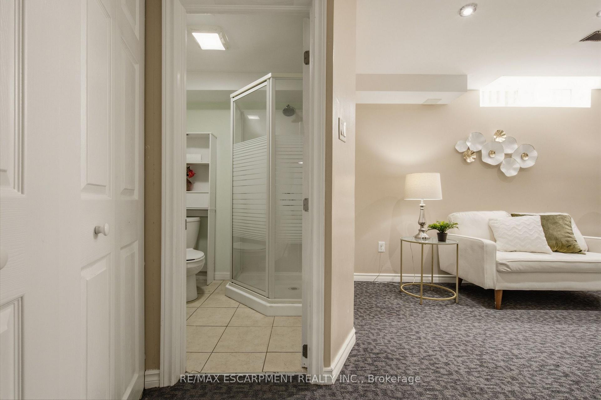 Photo 18 of 54 Duncan Avenue, Brantford, Empire — HOMEH
