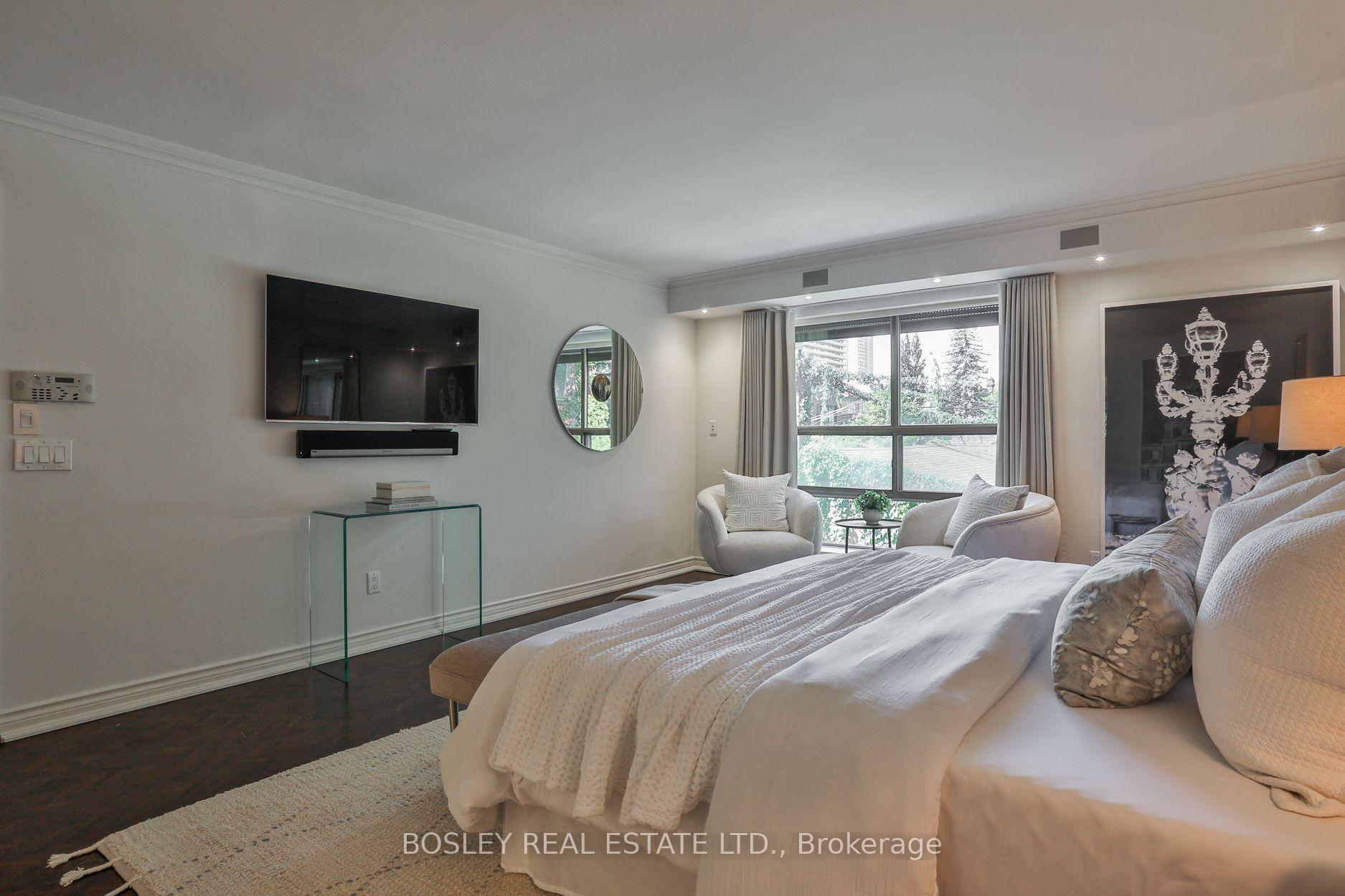 Photo 19 of Unit 101, 4 Lowther Avenue, Toronto, The Annex — HOMEH