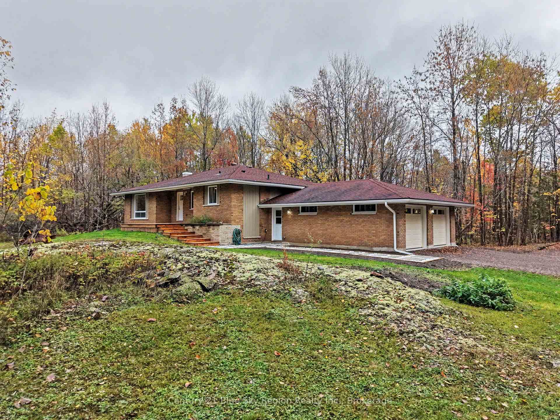 Photo 37 of 686 Laplage Road, West Nipissing, Verner — HOMEH