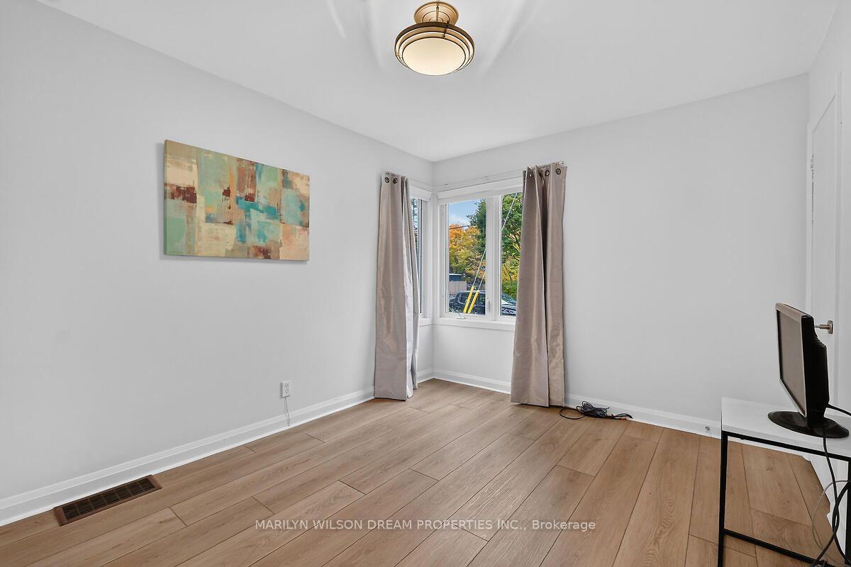Photo 19 of 121 St Laurent Boulevard, Ottawa, Manor Park — HOMEH